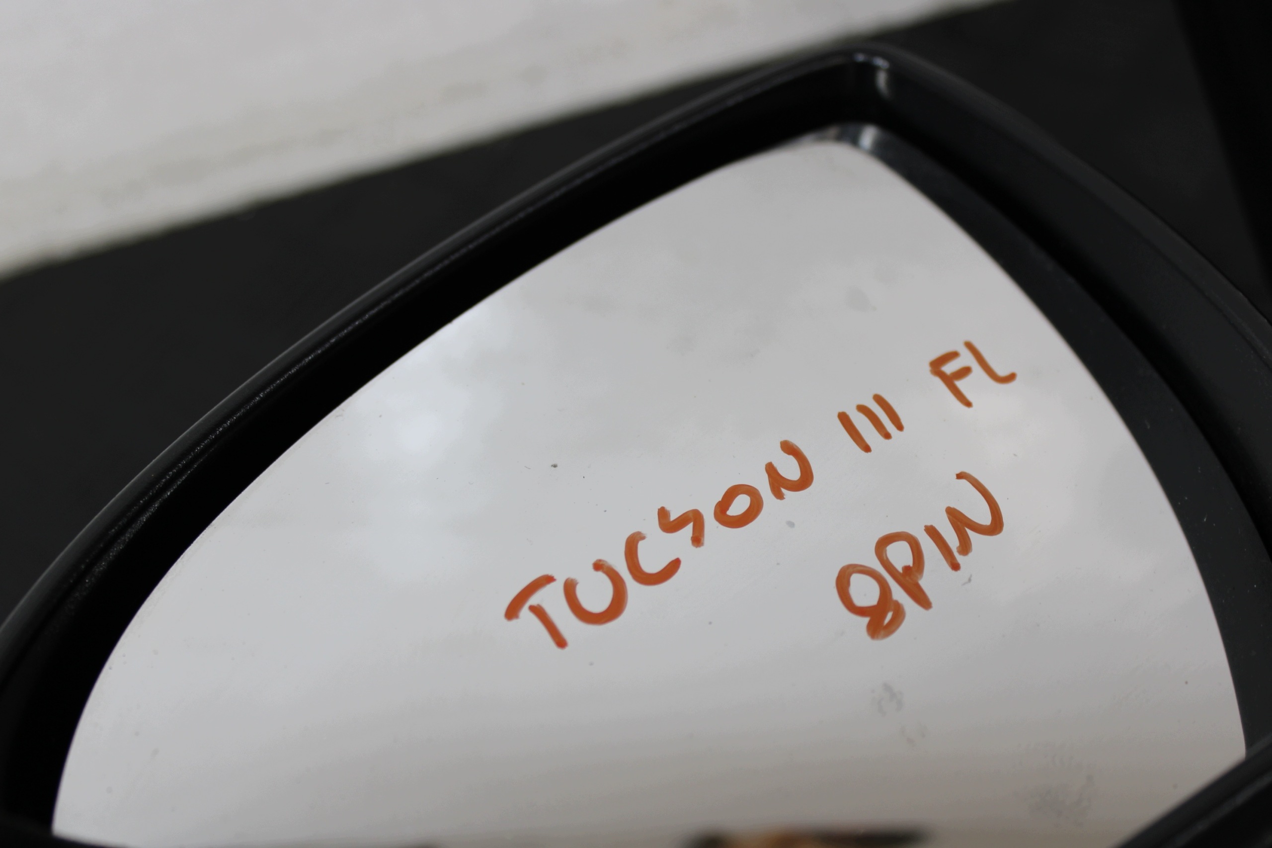 mirror left 8 vertical HYUNDAI TUCSON III 3 LIFT
