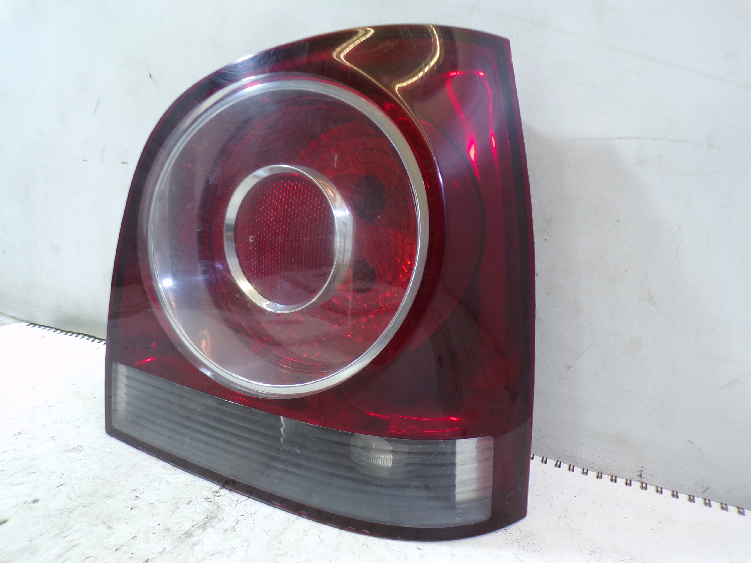 light rear rear part right VOLKSWAGEN POLO 9N LIFT