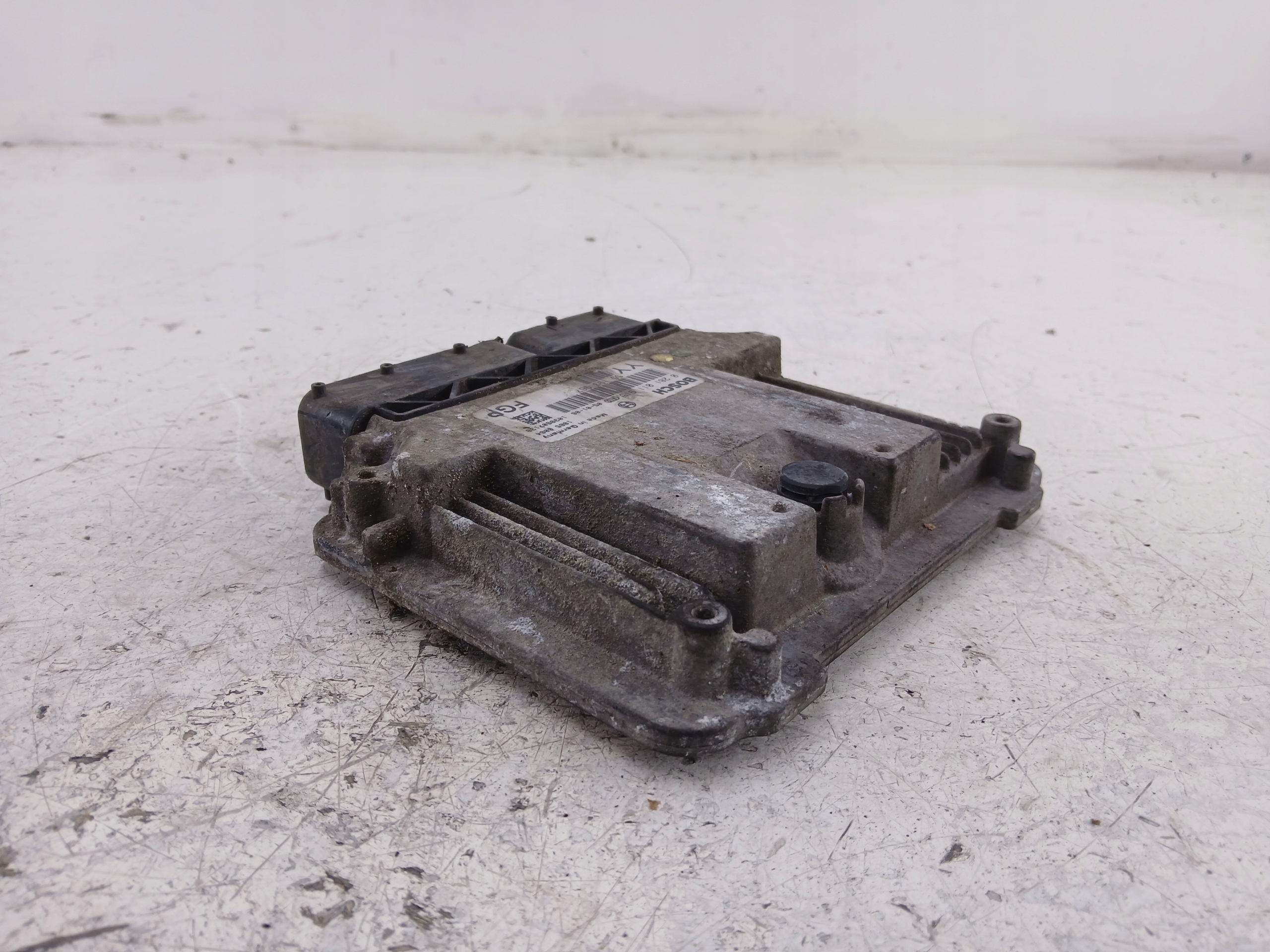 OPEL VECTRA C 1.9 CDTI control unit of the engine 55193967