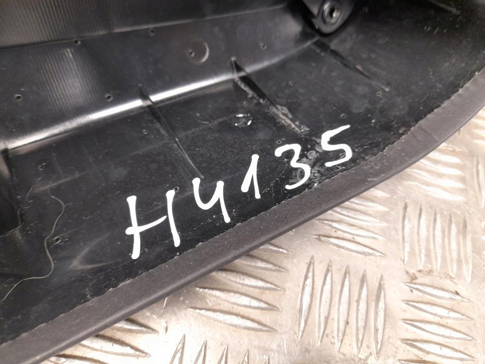 дверные карты tesla MODEL X 2019 с правой сзади 105886115C