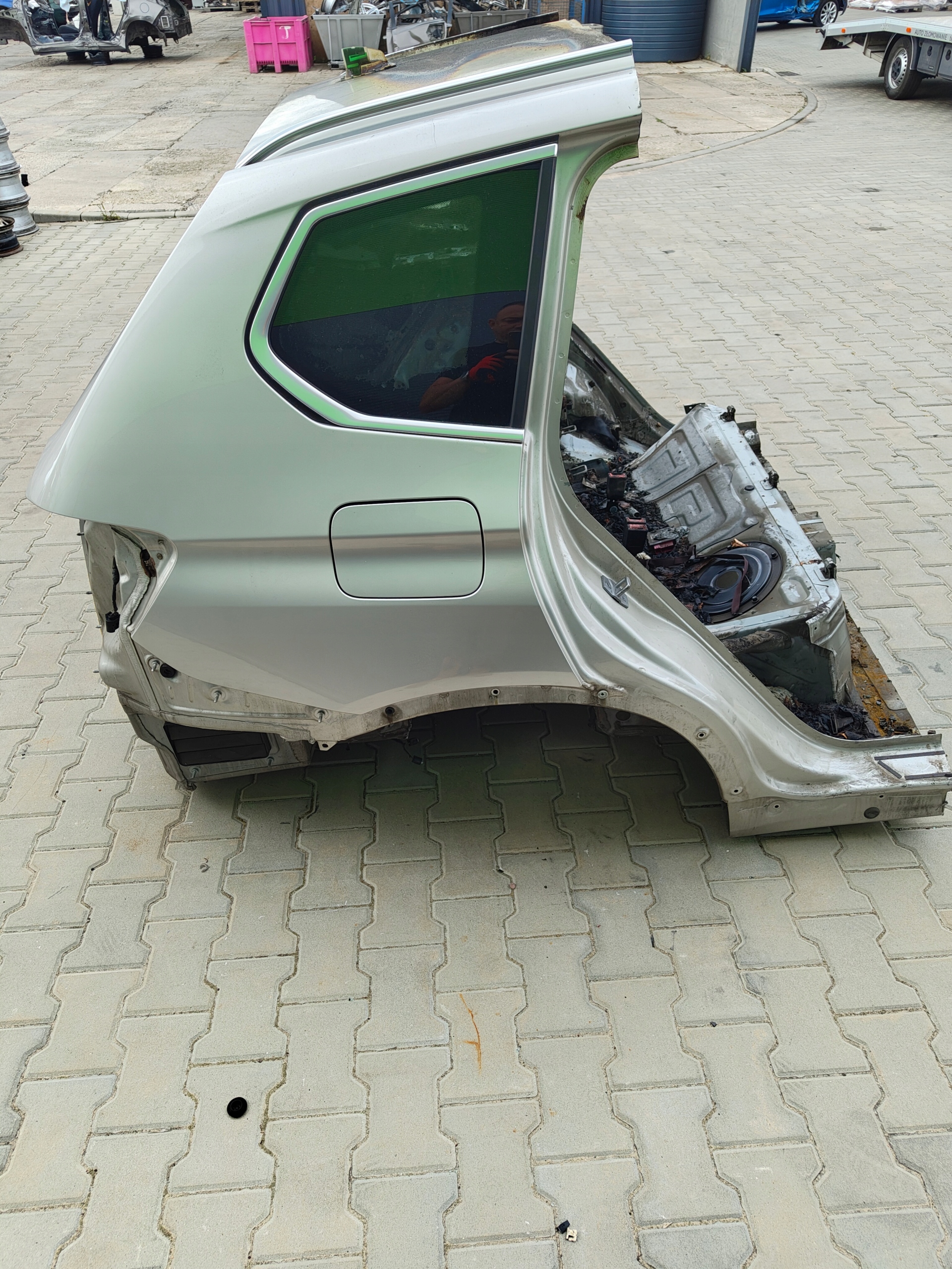 BMW X3 F25 posteriore LONGHERONE parafango Coppa A14
