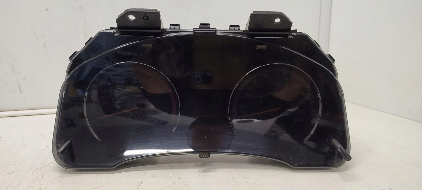 dials dials Toyota Avensis T27 2,2 D4D