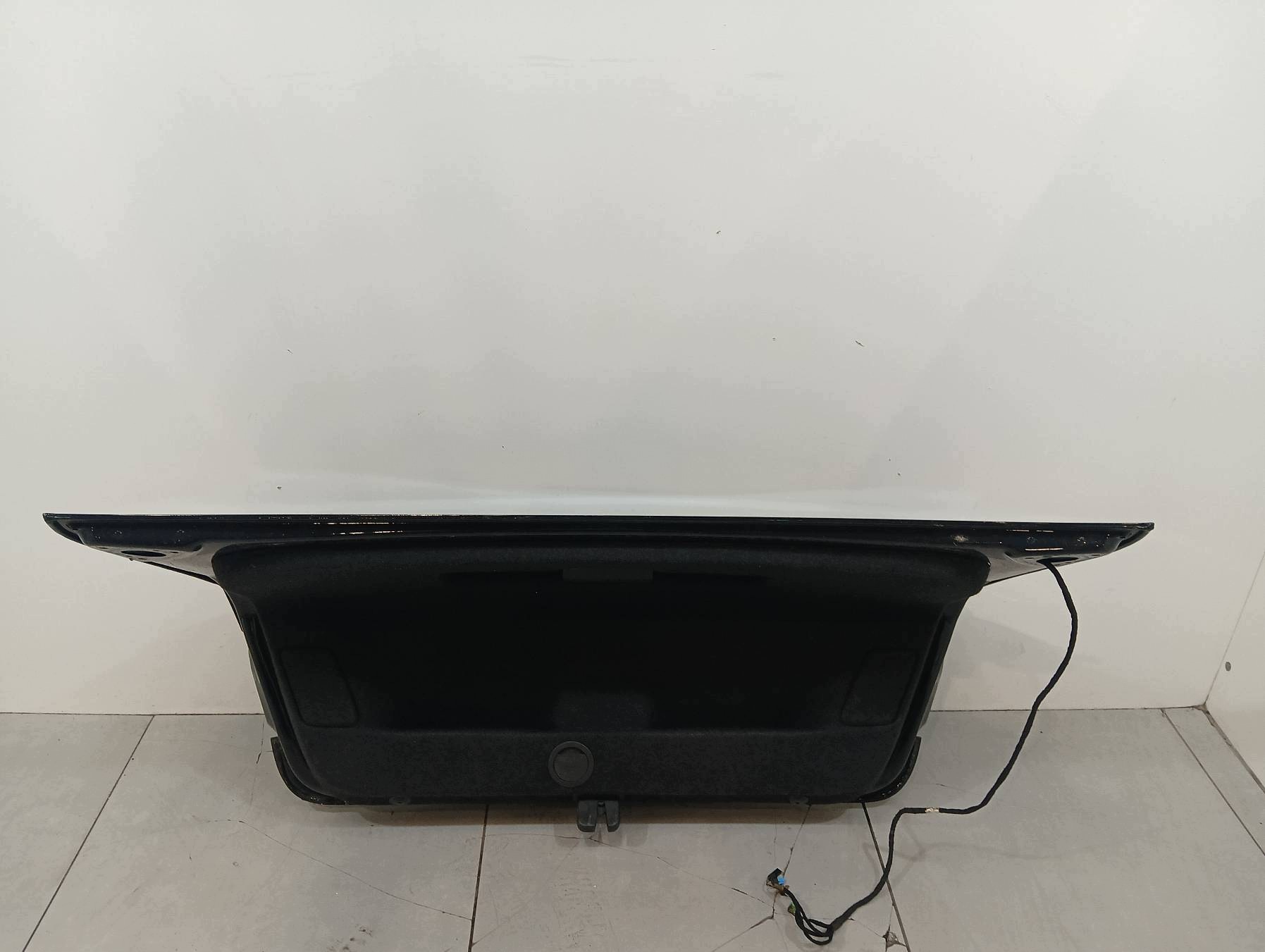 boot door sedan black VW Volkswagen Passat VII (2010-2014) B7