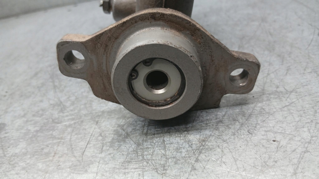 насос mitsubishi Space Star I 1.3b 98-02R 210271.99