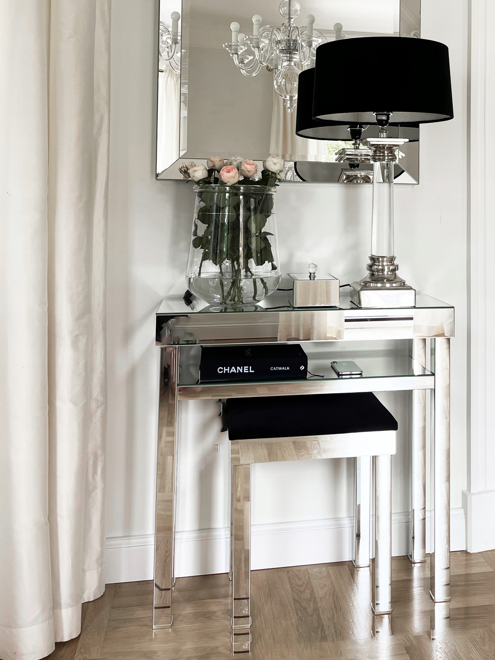 Konsola lustrzana z półką chromowana Marka inna