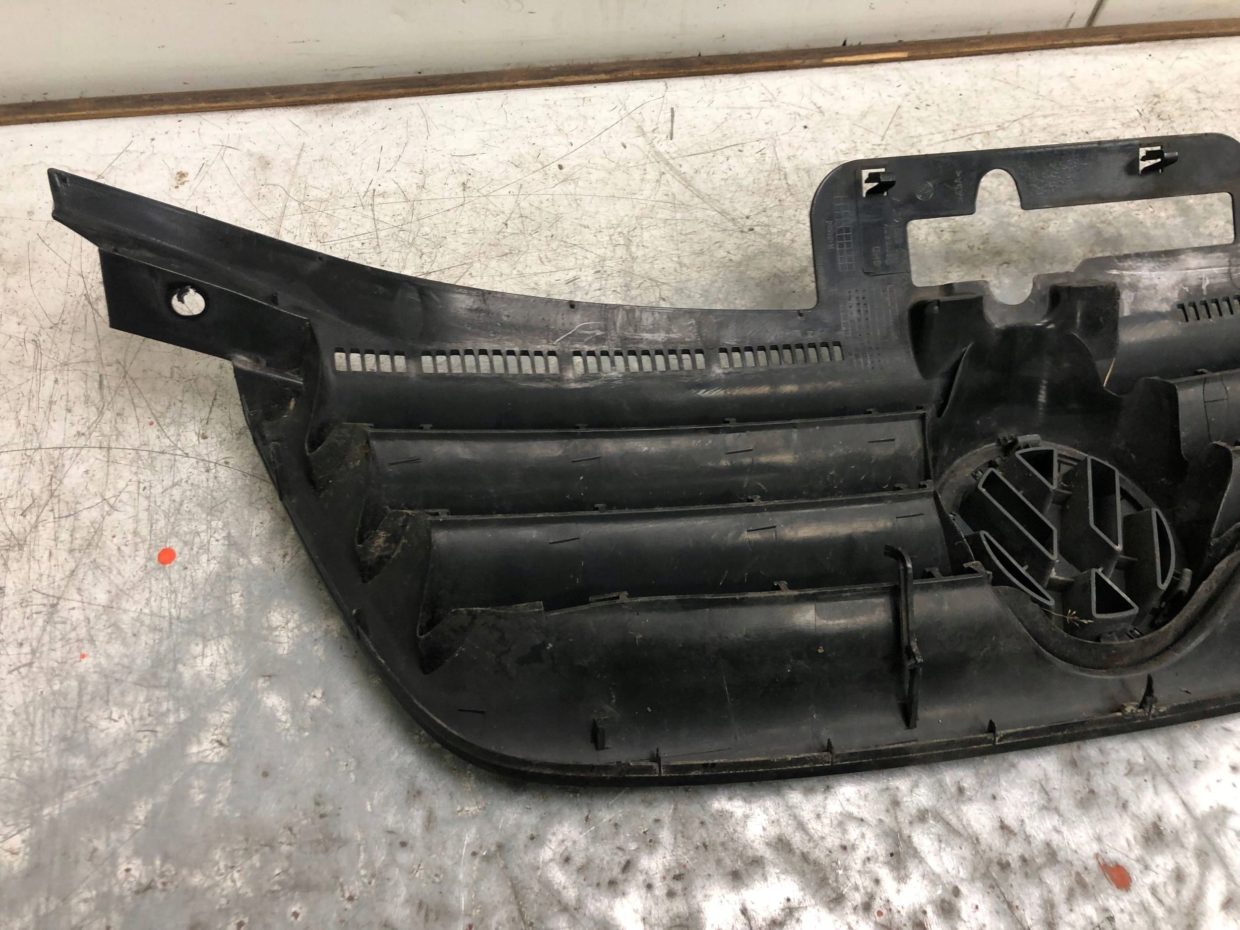 Griglia GRIGLIA VW TOURAN e 1T0853651A