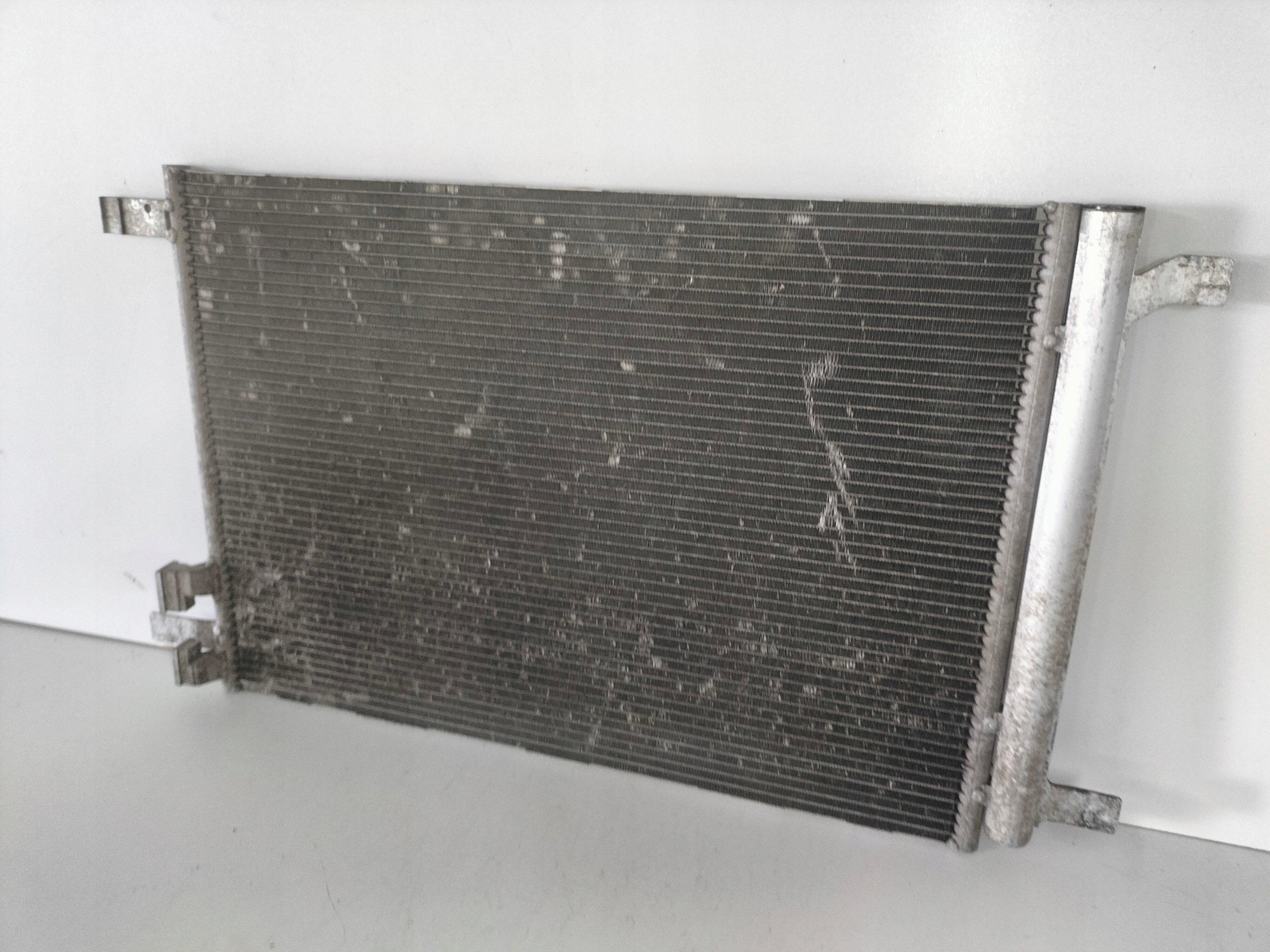 RADIATEUR CLIMATISATION VW GOLF VII 12