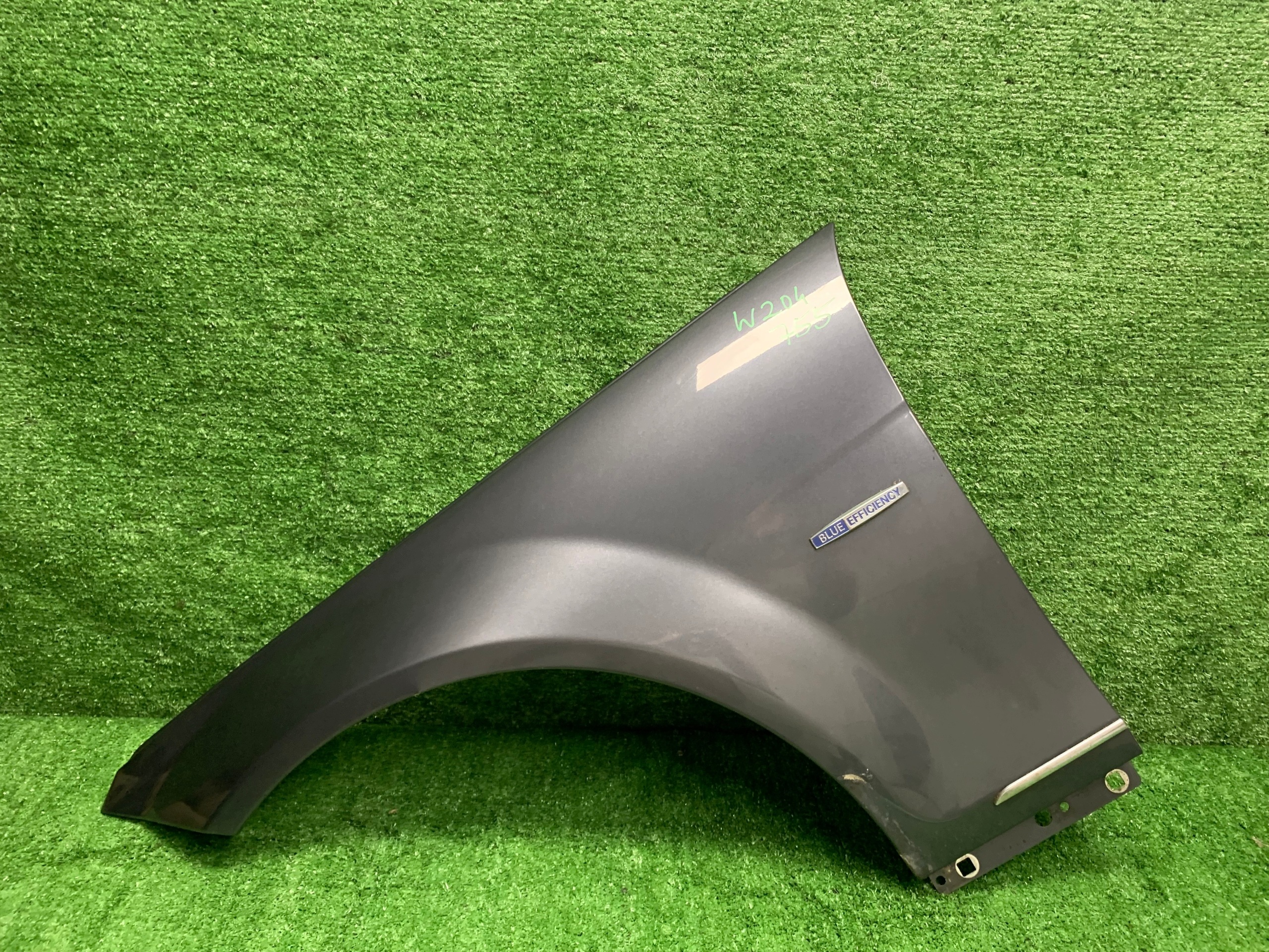W204 MERCEDES C KLASA fender front front left C755 755