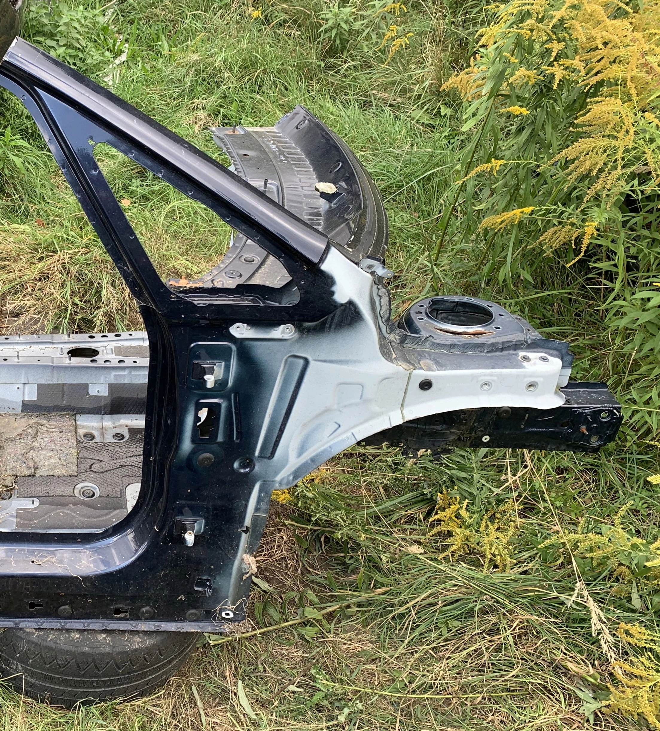 ЧЕТВЕРТИНА ПРАВА ПЕРЕД BMW 2 F45 ACTIVE TOURER