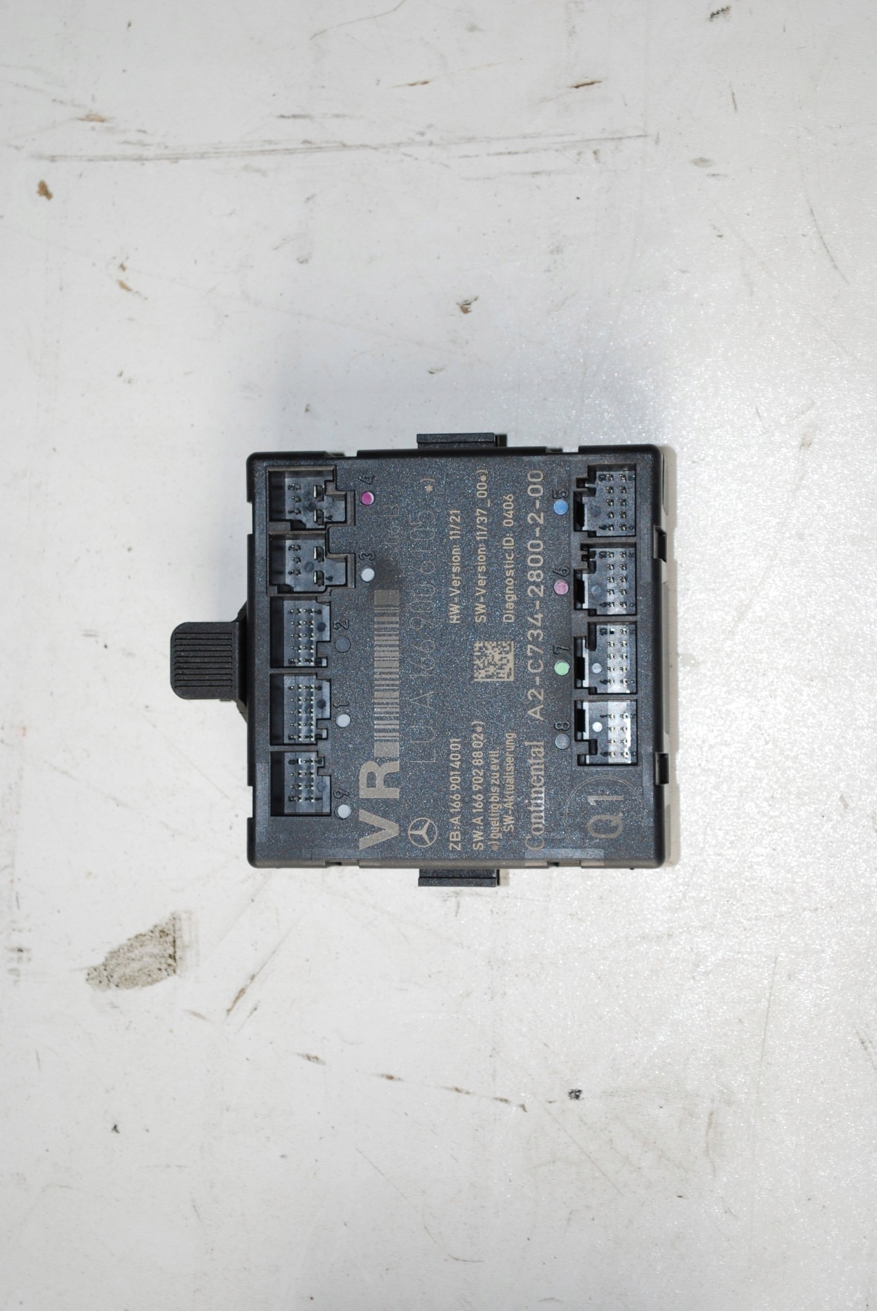 0000000000000 - Модуль правой двери MERCEDES CLA W117 14R