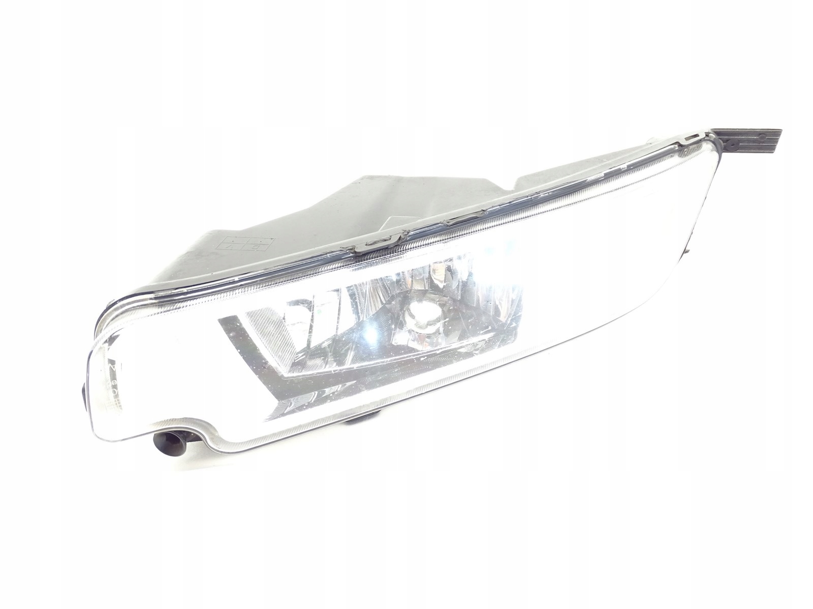 fog light front right VW PASSAT B8 3G0941662F