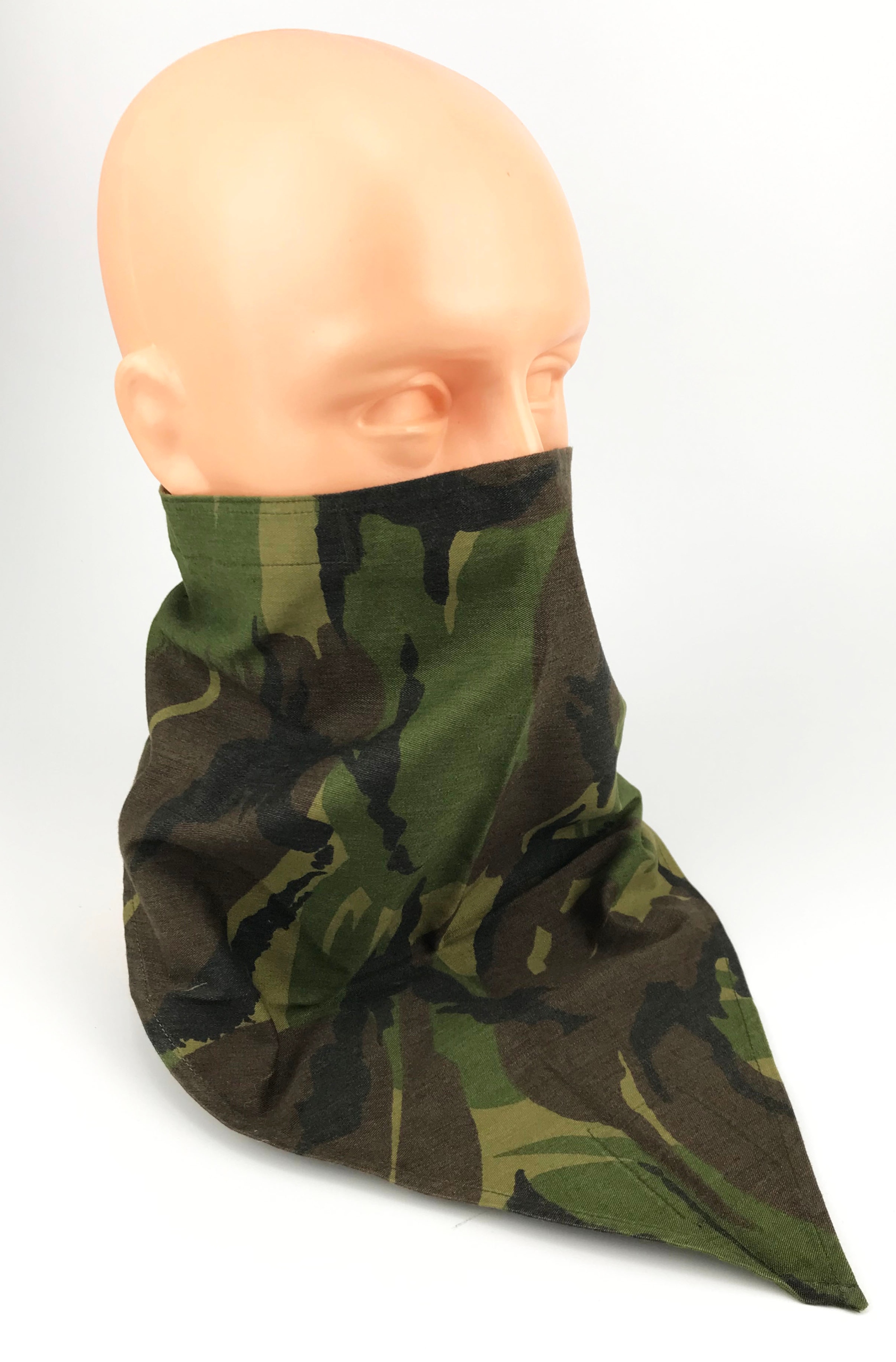 Chusta trójkątna HOLANDIA WOODLAND 59 x 49 cm NOWA