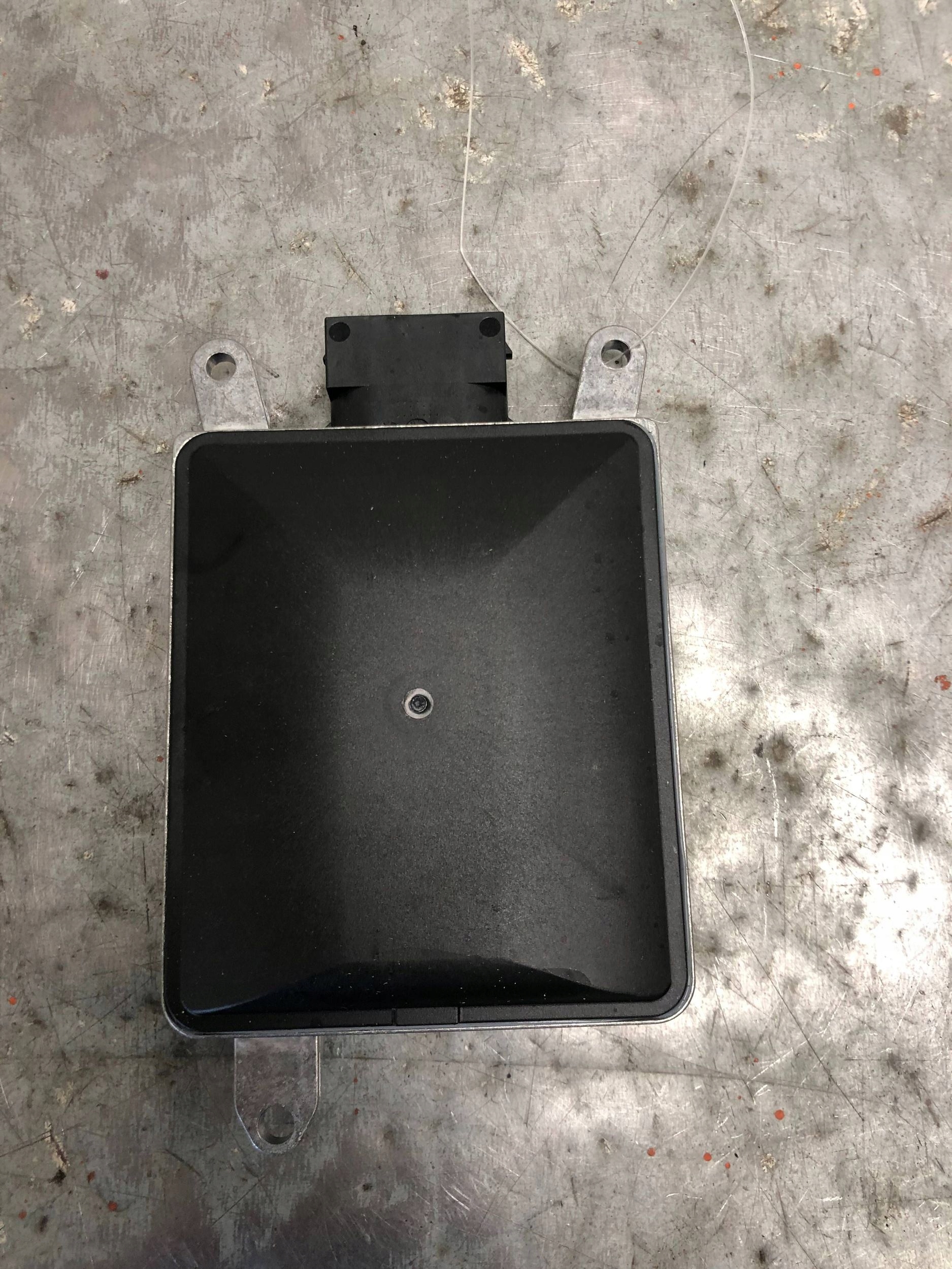 AUDI A8 D4 LIFT module RADAR sensor MARTWEGO POLA left rear part 4H0907566F
