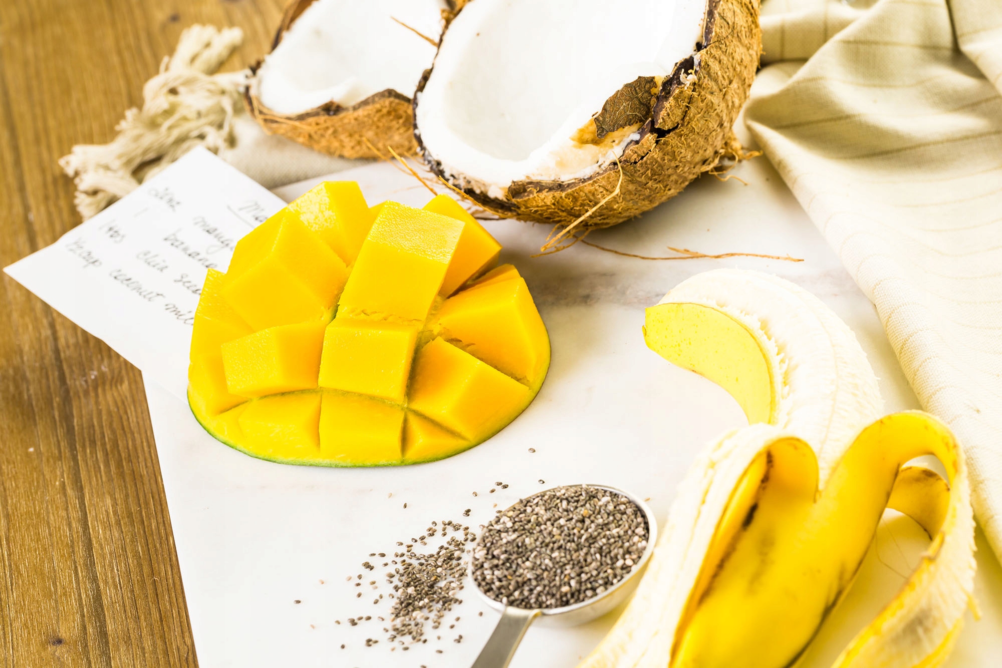 OWOCE LIOFILIZOWANE MANGO GRYS KAWAŁKI PRZEKĄSKA DODATKI DO DESRÓW 100g Rodzaj owoce