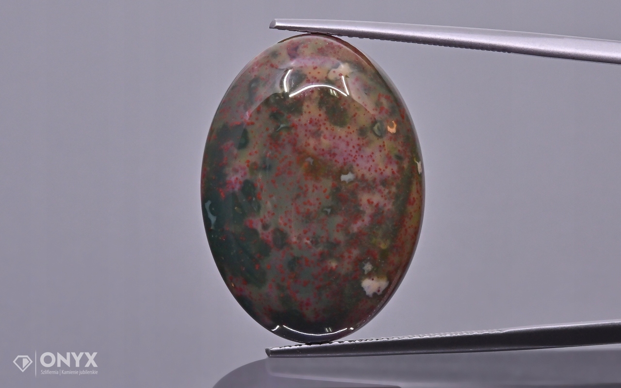 Heliotrop kabošon ovál 25x18 mm