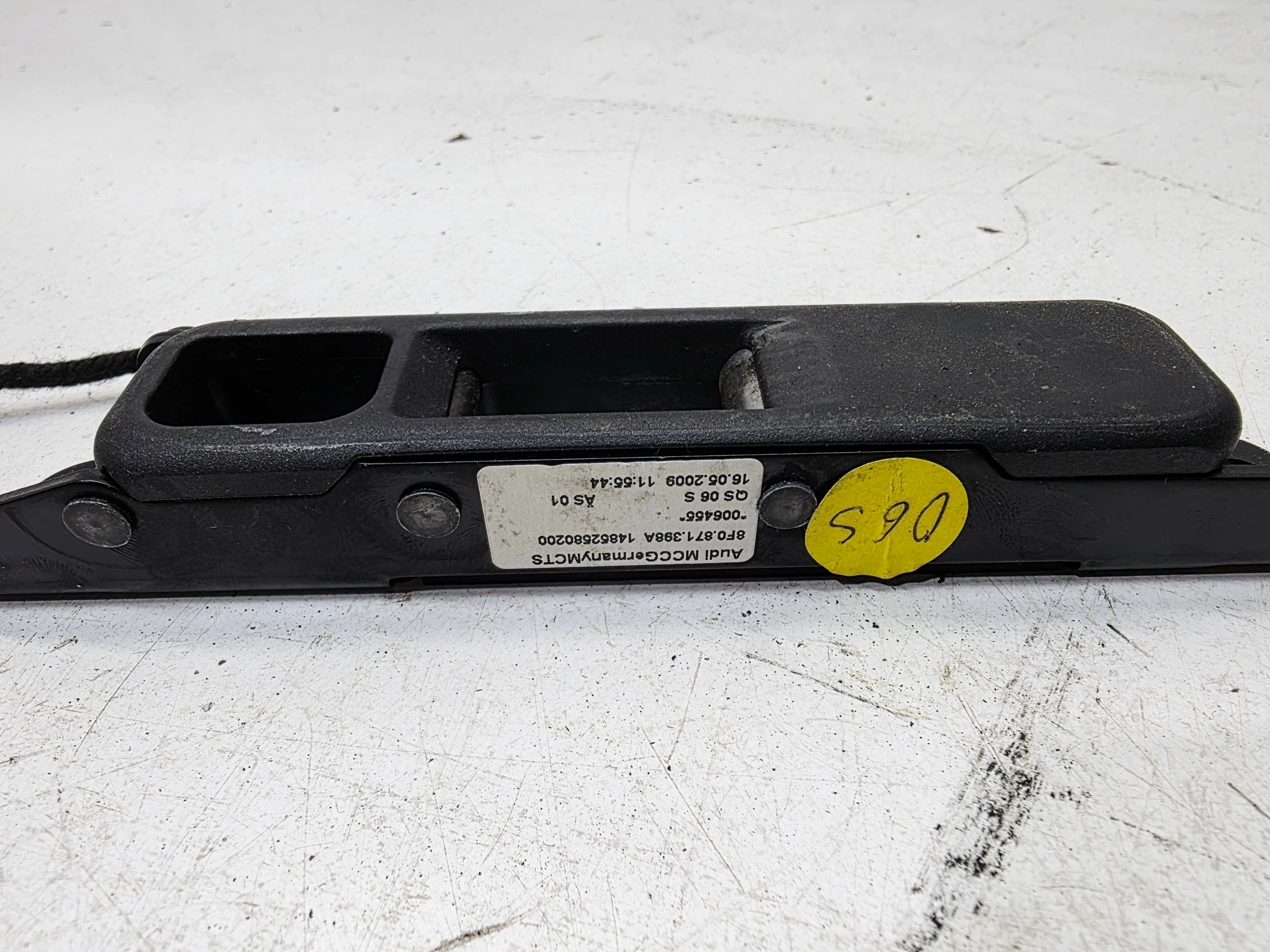lock RYGIEL blocking roofs right AUDI A5 8F CABRIO 8F0871398A