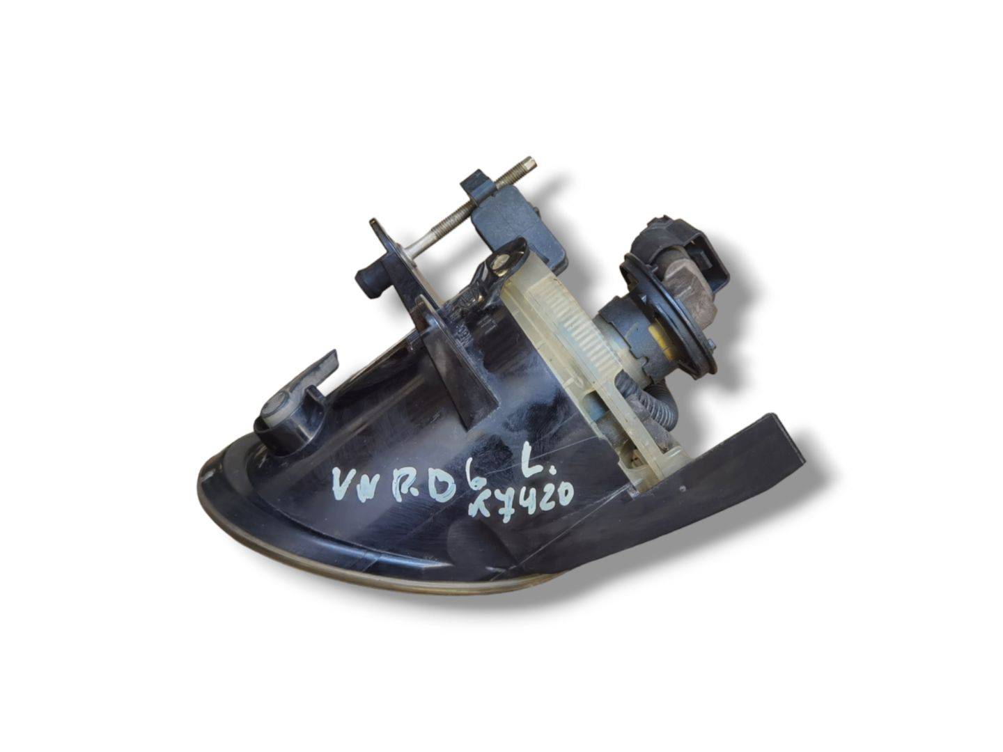 fog light left side Volkswagen Passat B6 2005 3C0941699B