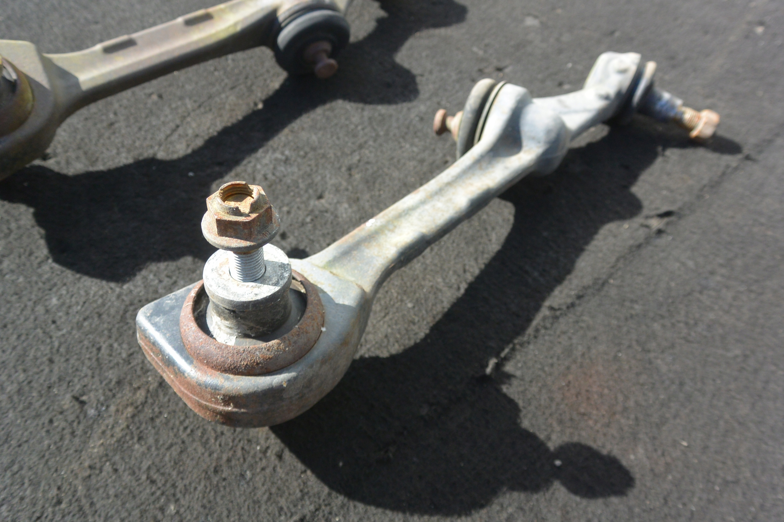 arm front lower MERCEDES-BENZ S-KLASA W221 KOMPLET