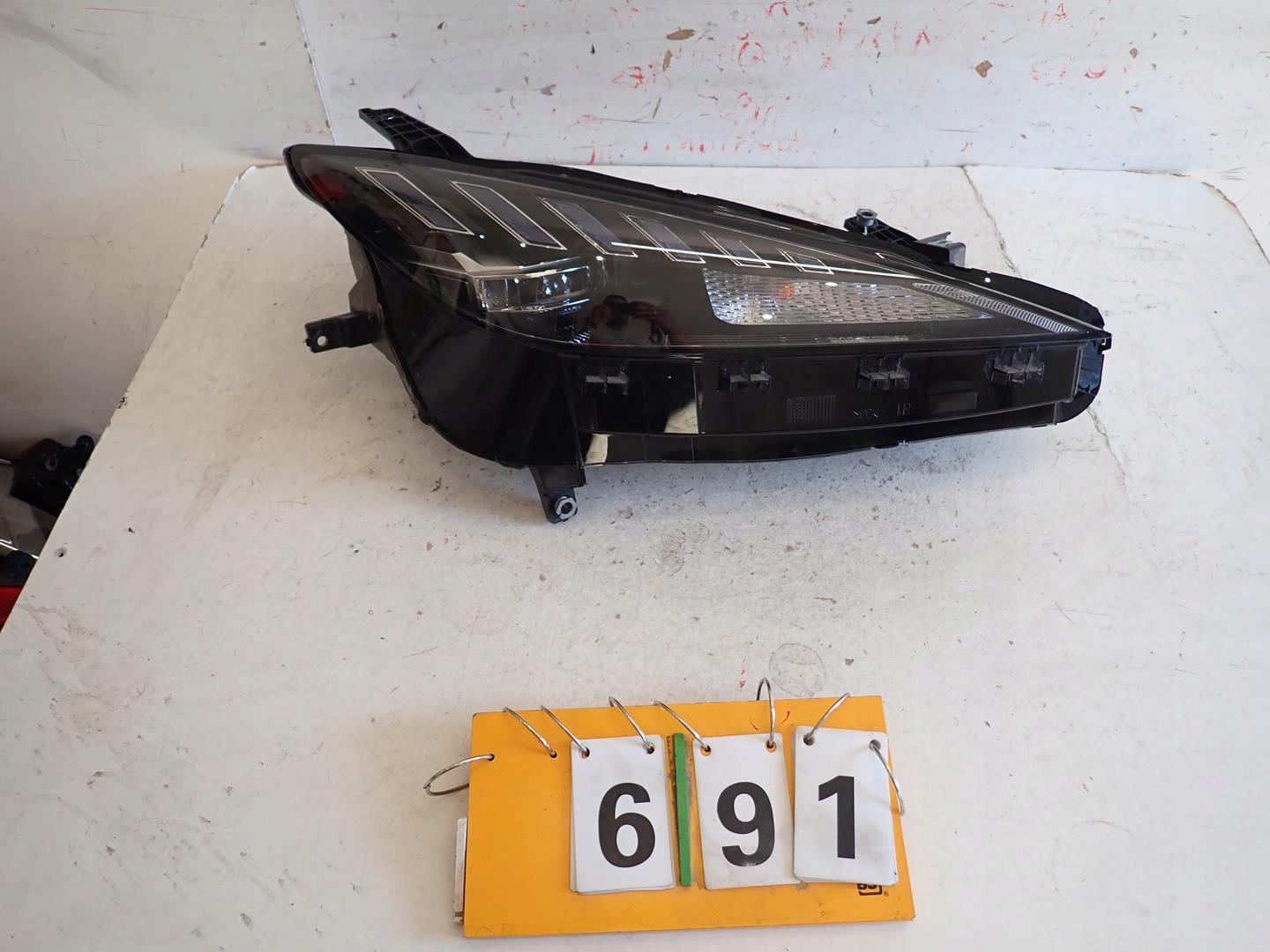 light front front right MG 4 MG4 2022- FULL LED