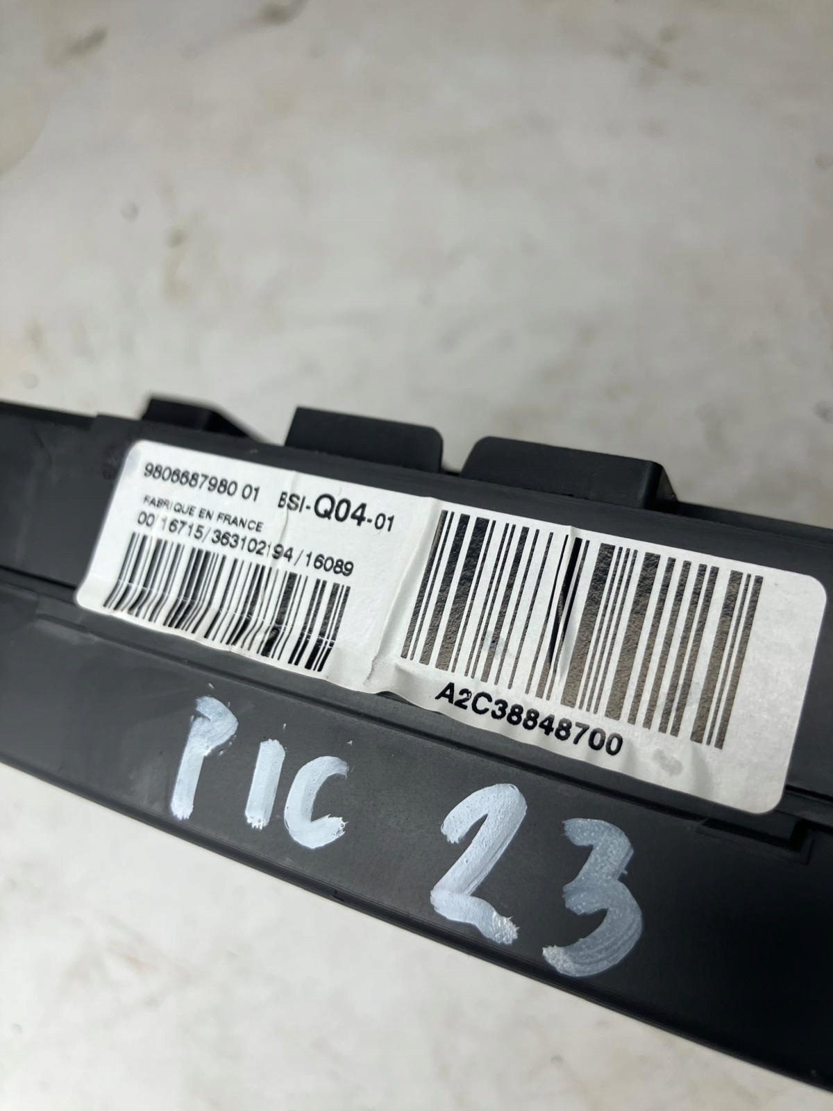 modulo BSI Q04-01 CITROEN PEUGEOT 980668798001