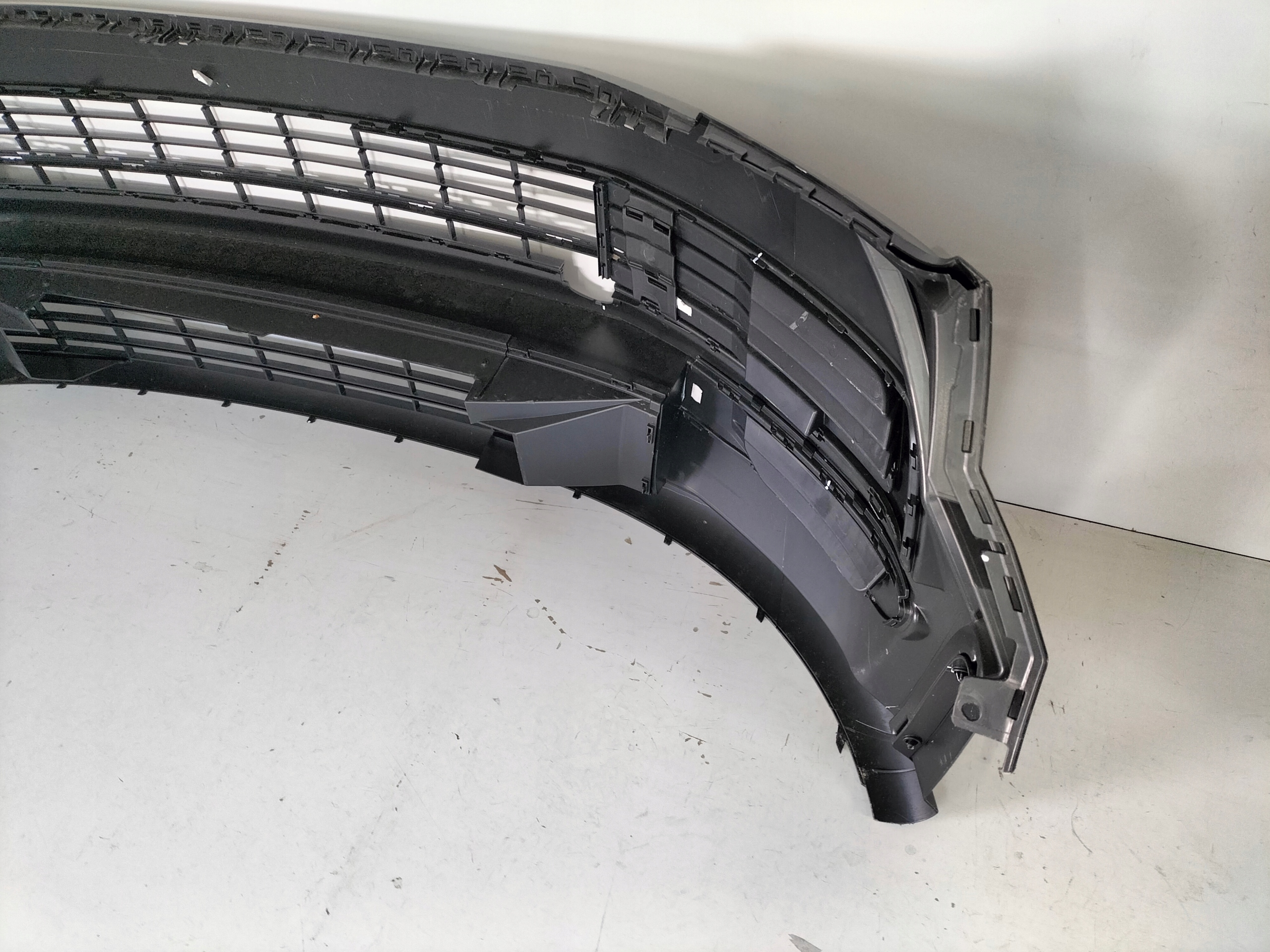 Paraurti anteriore Anteriore VW T6 MULTIVAN 16- TUNING