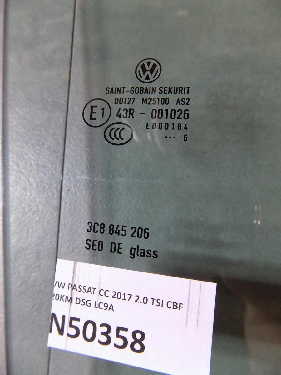 VW PASSAT CC SZYBA PRAWA TYŁ 2016 3C8845206 Strona zabudowy tył - prawa