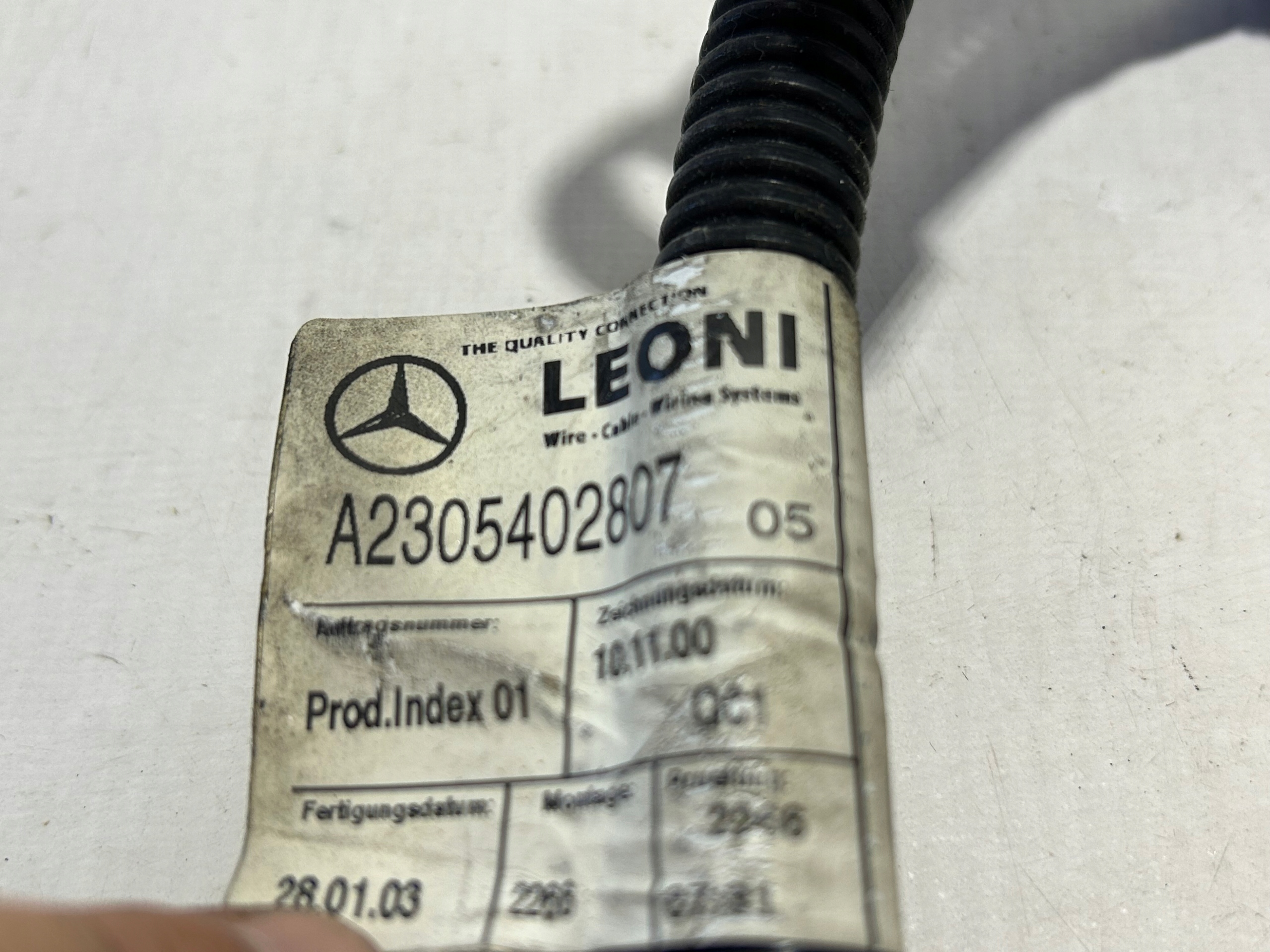 Batteriemanagement Sensor Schlauch MERCEDES SL R230 2305402807