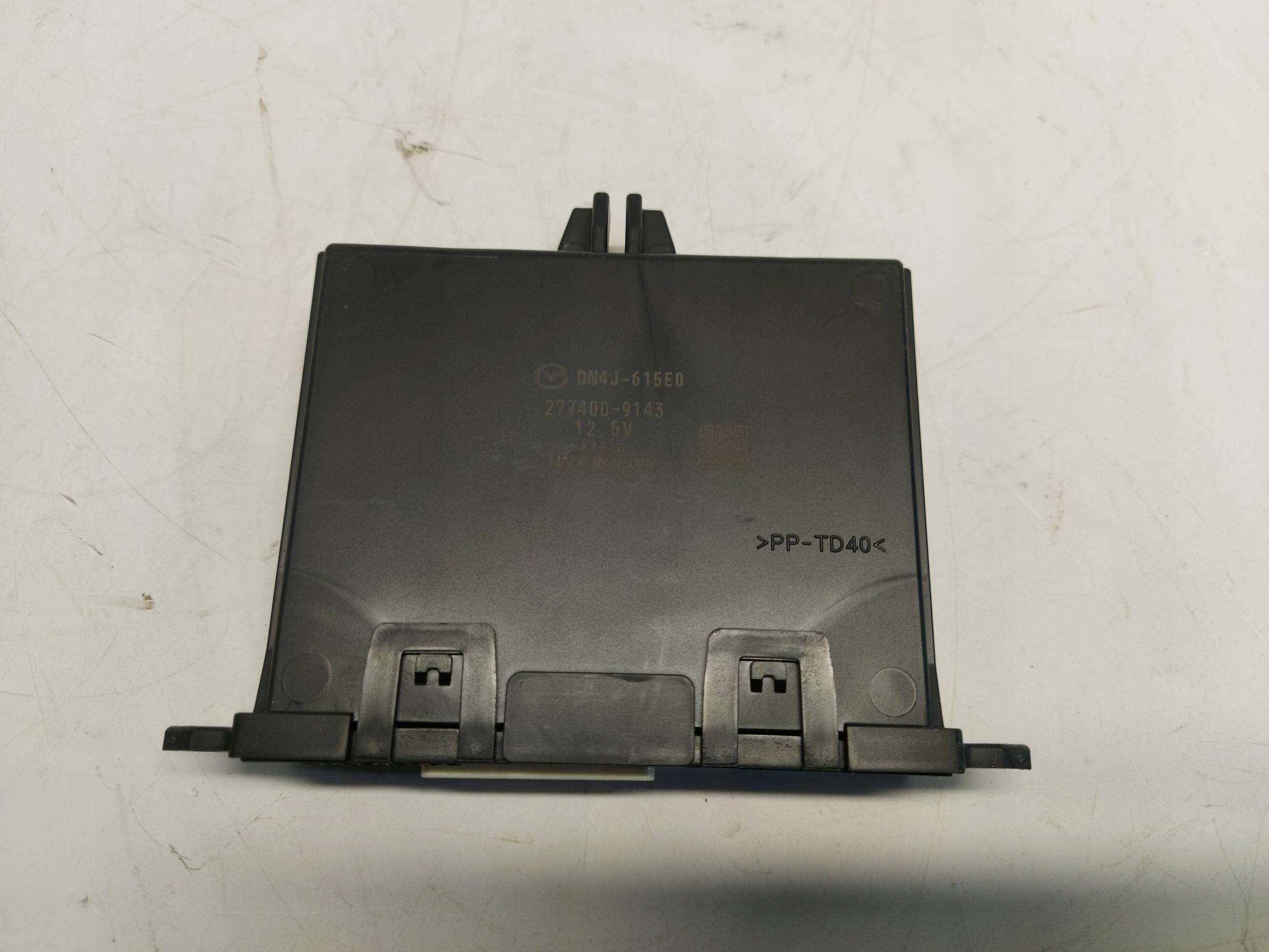 Mazda MX-30 EL module control unit computer dn4j-615e0