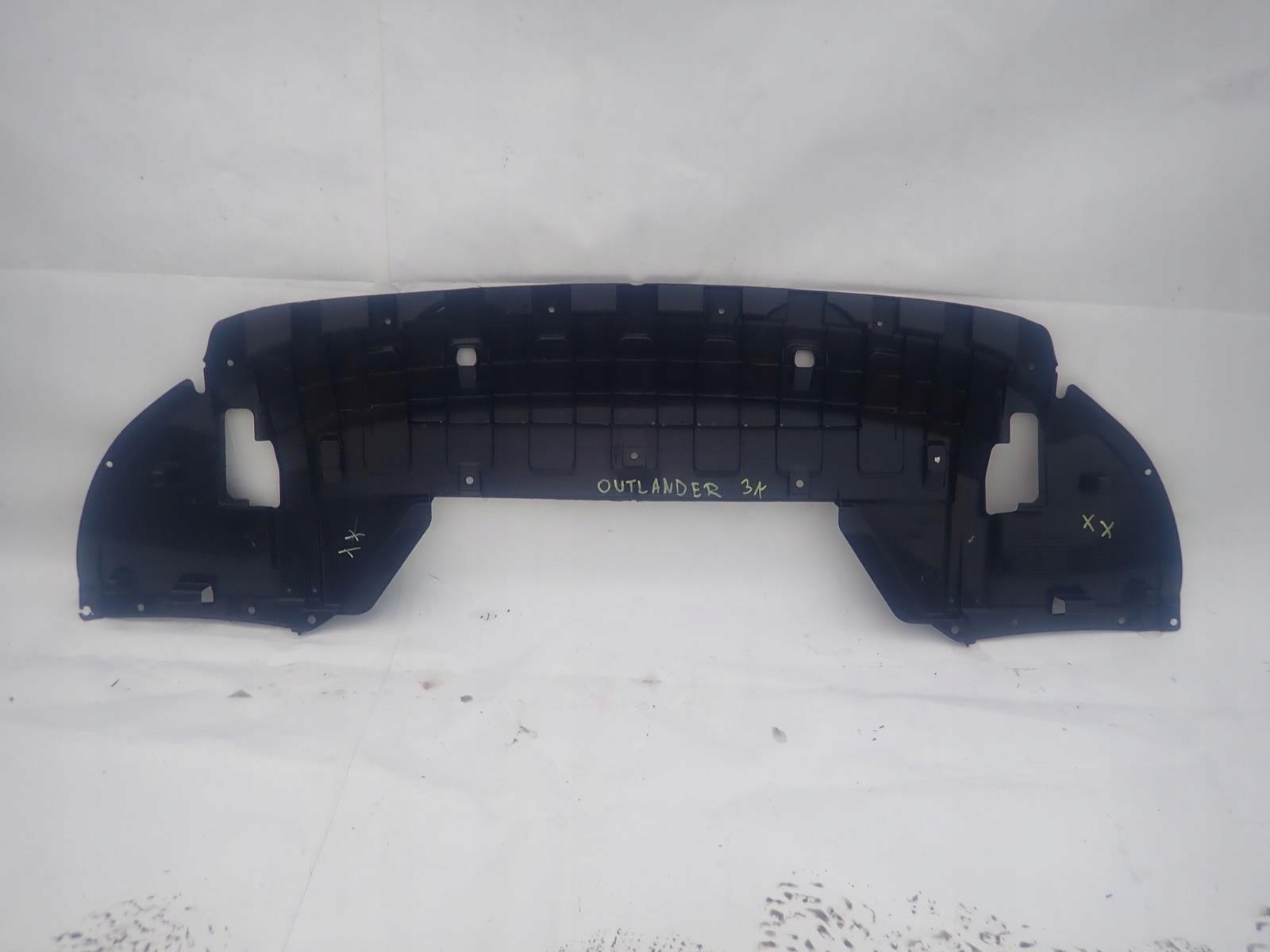 MITSUBISHI OUTLANDER III 3 12- cover below bumper
