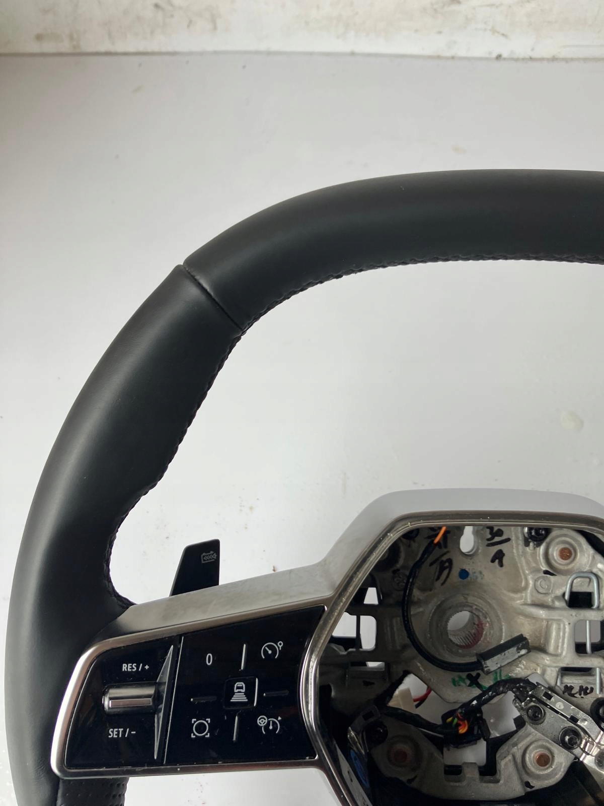 lenkrad Leder MULTIFUNKCJA MEGANE V E-TECH