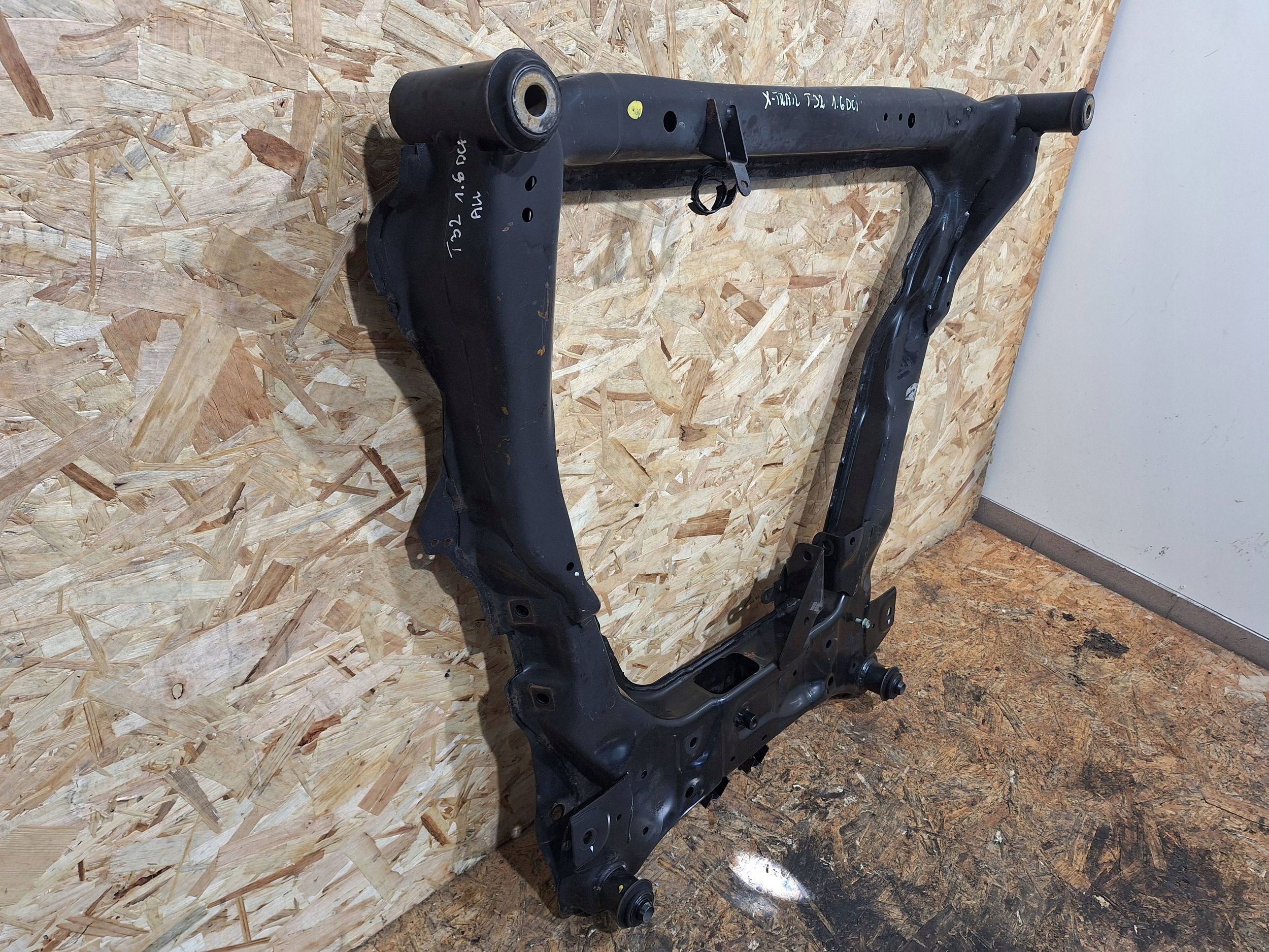 axle beam axle beam subframe NISSAN X-TRAIL T32 14-20 1.6 DCi