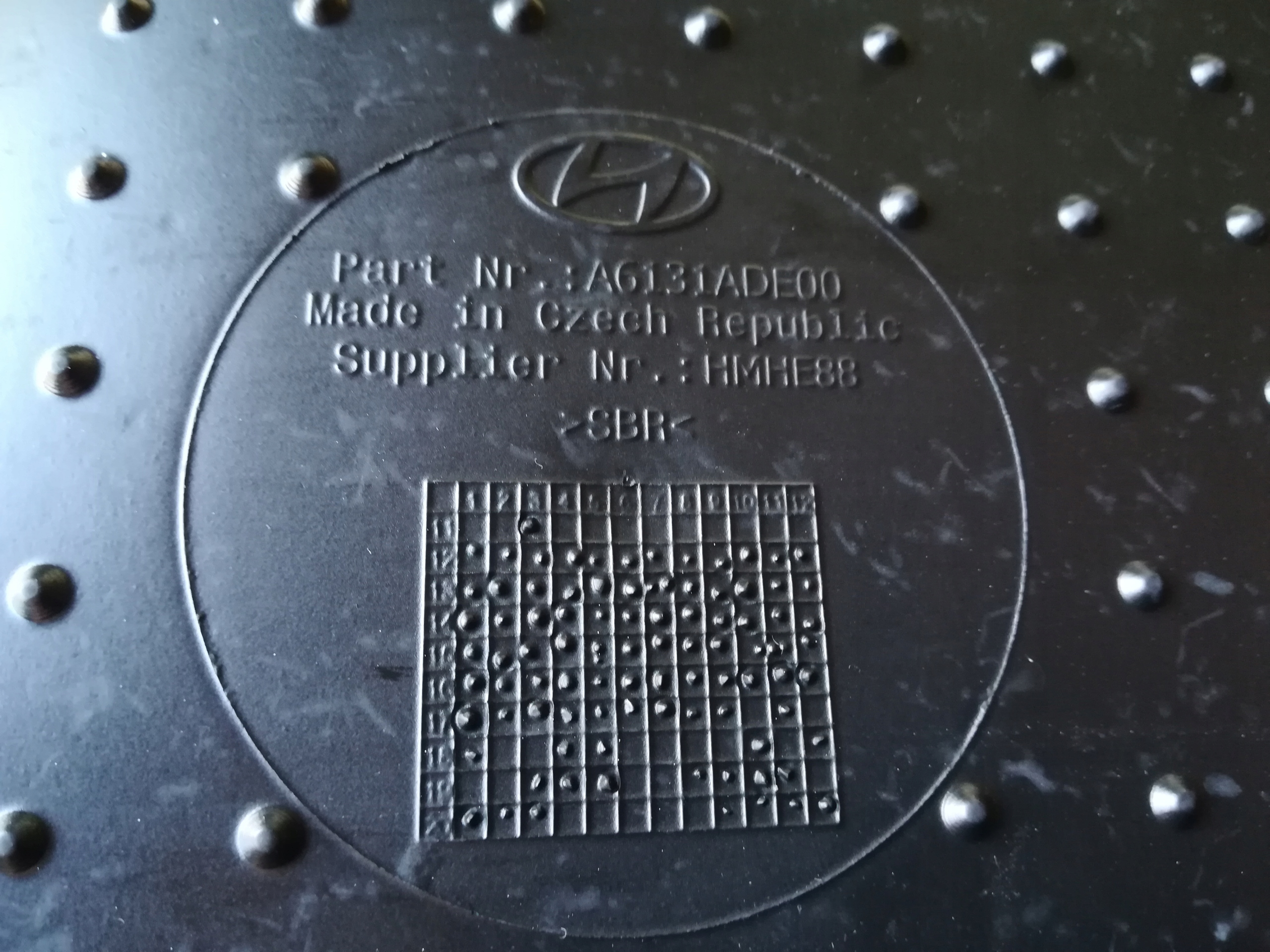 Hyundai i30 2012-2017 GUMOWE DYWANIKI ORYGINAŁ Liczba elementów 4