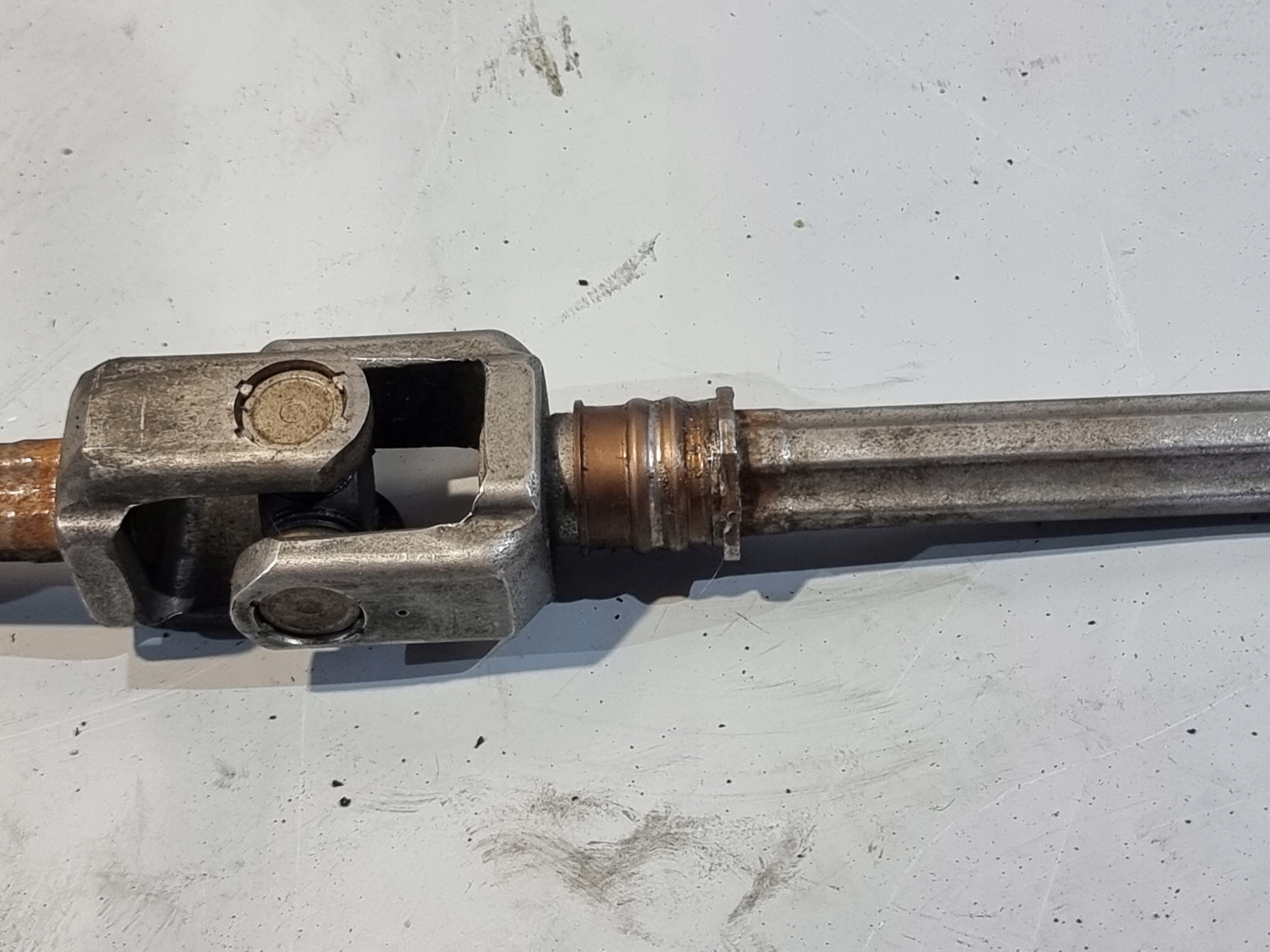 Croix Colonne de direction Volant CITROEN C5 X7 III 10r