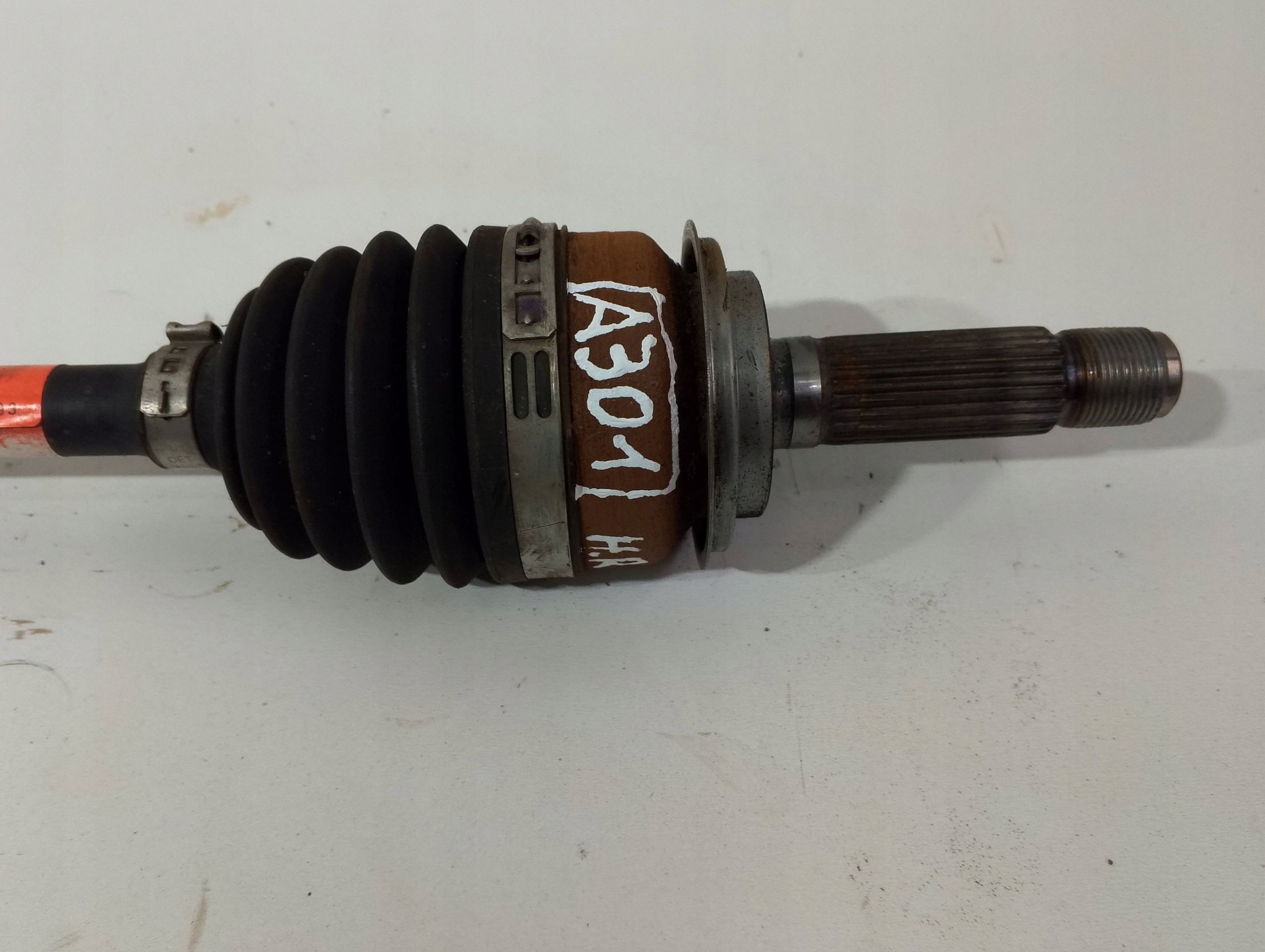 Honda CR-V IV 2,2 and-DTEC semi-axis rear right (A301)