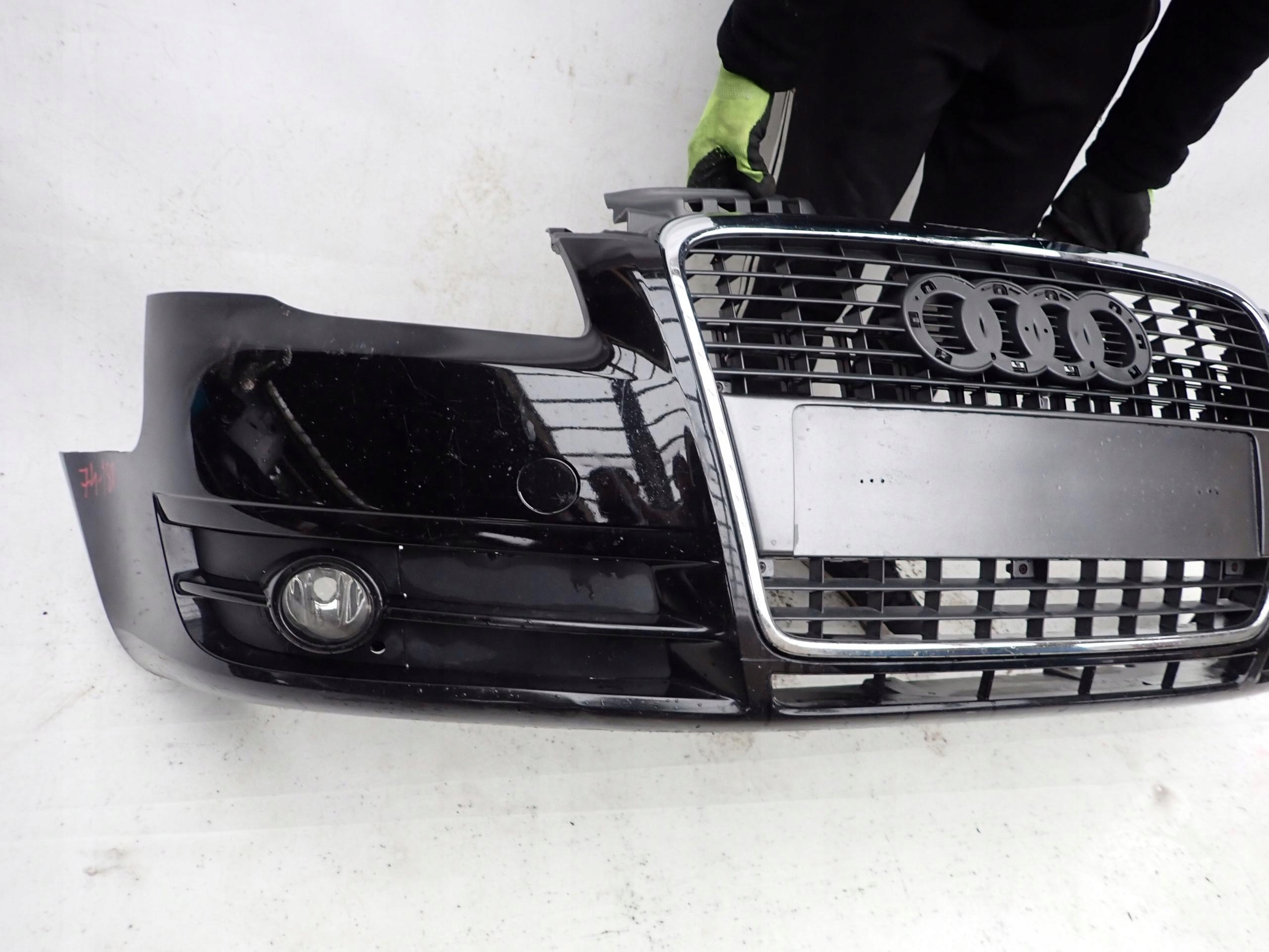 AUDI A4 B7 04-08 nárazník předek přední