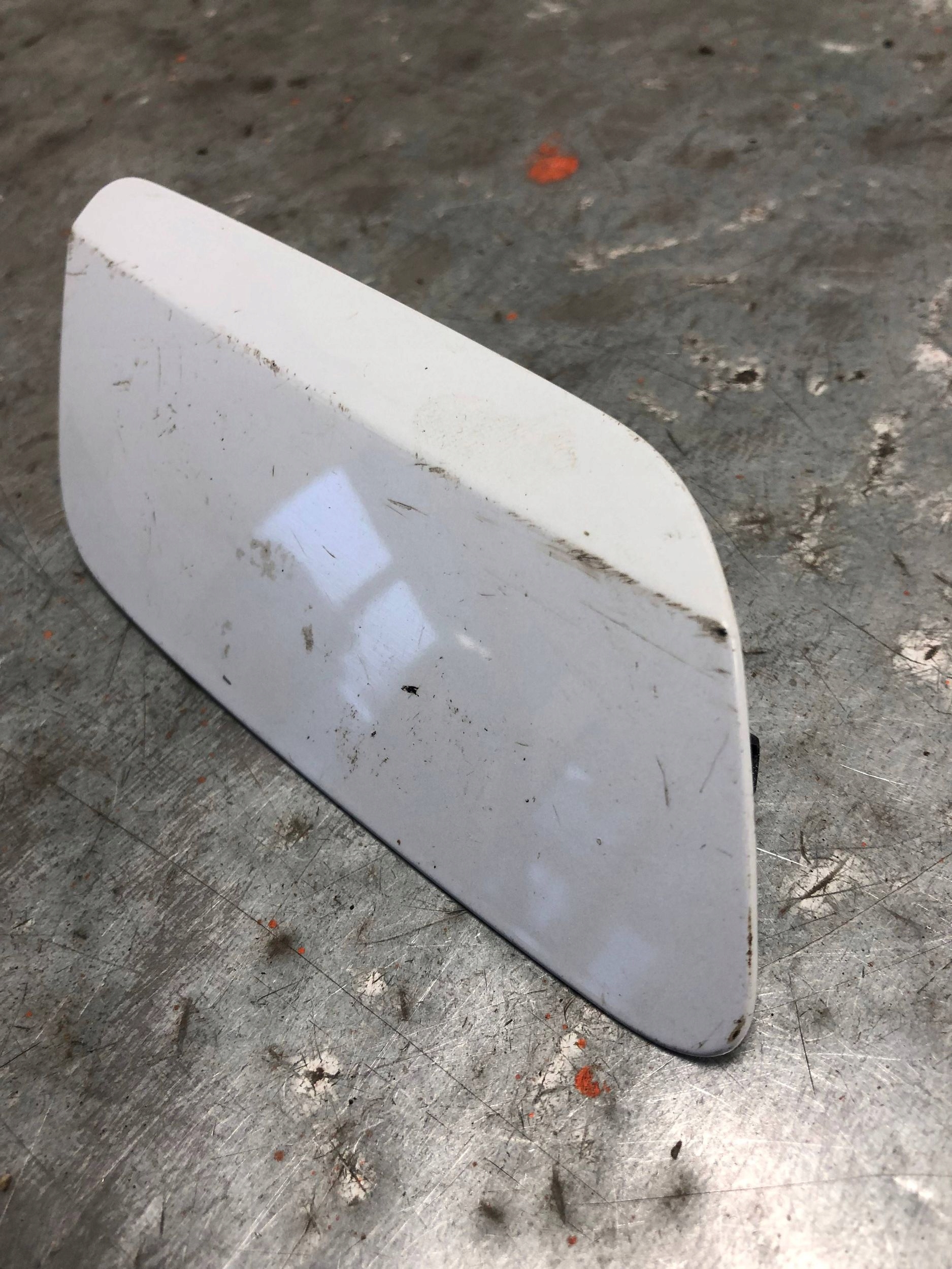 Couvre Lave phare Droite Avant AUDI A6 C8 4K0955276