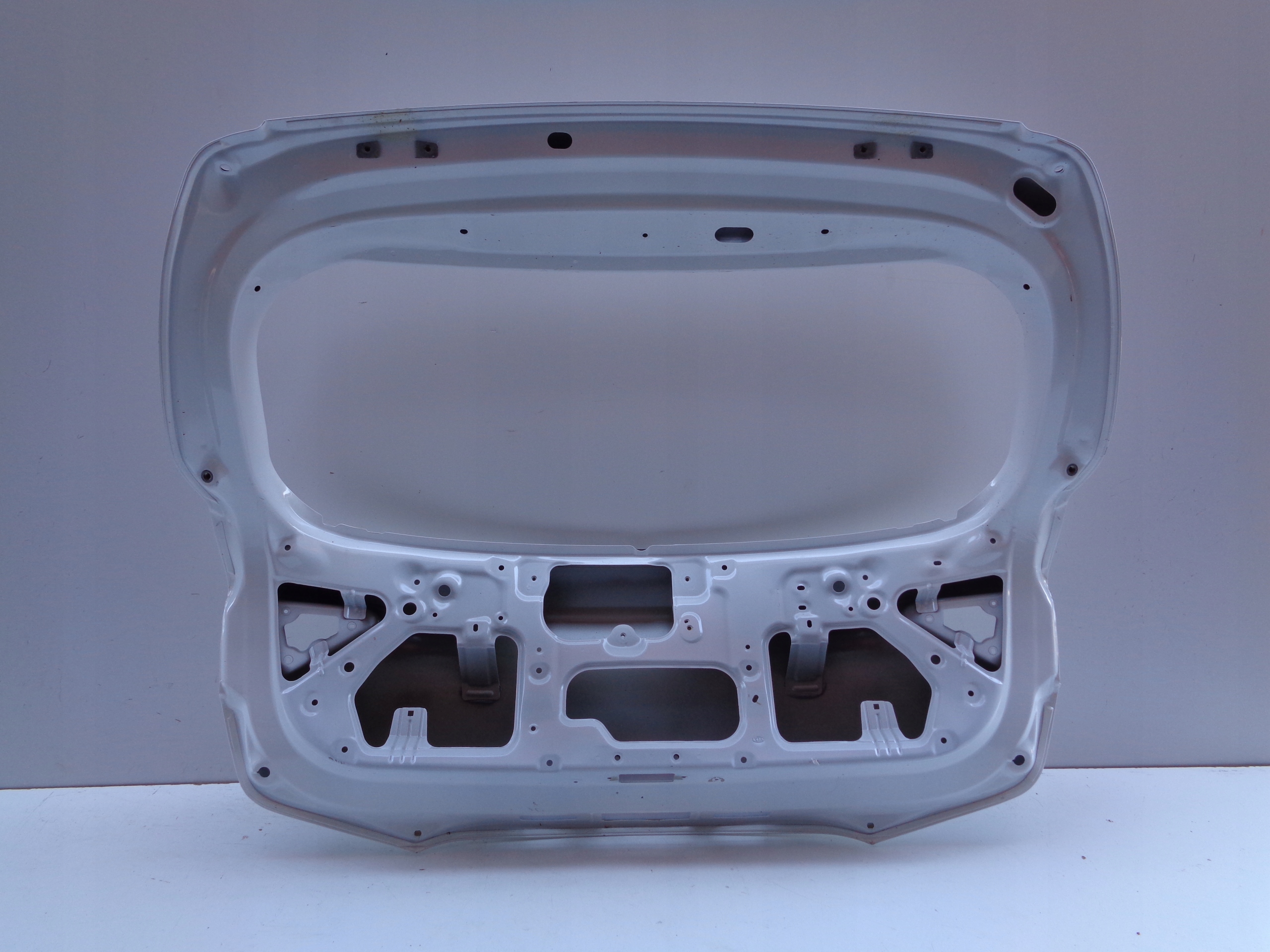 boot doors KIA STONIC 17- NR 47922