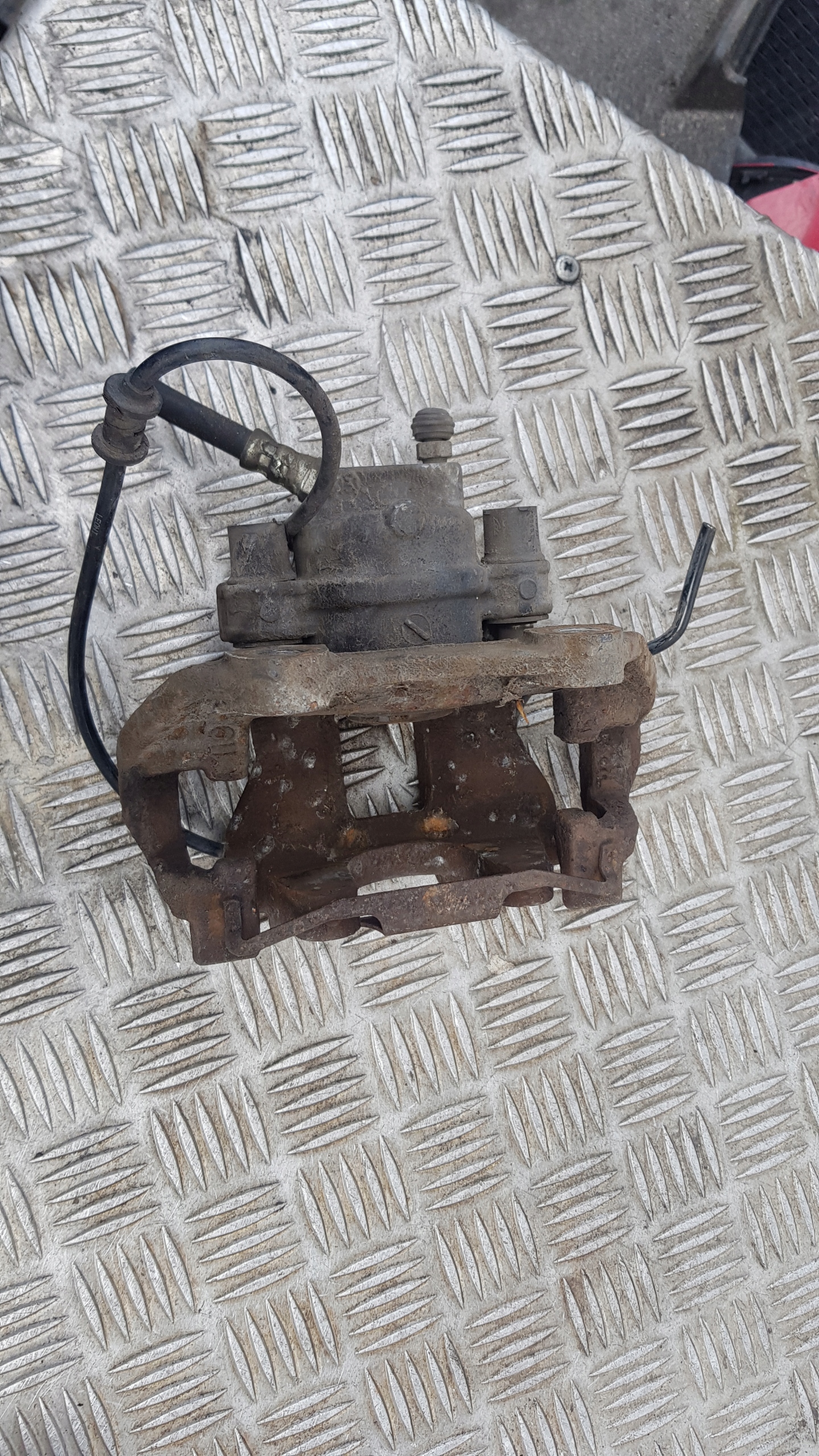 MERCEDES W211 caliper brake rear part left right 5244