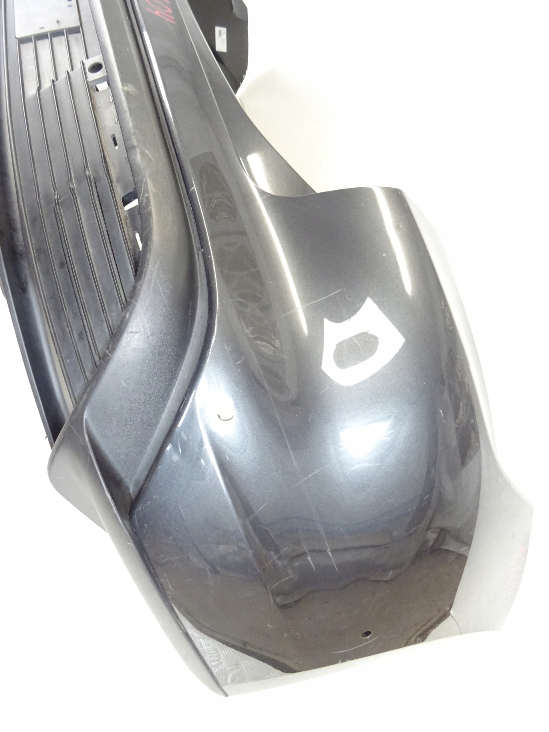 PORSCHE TAYCAN 9J0 bumper rear part tylnii