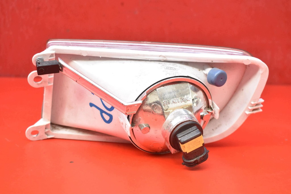 fog light right front front 1ZD941700 SKODA OCTAVIA 2 II 04-08