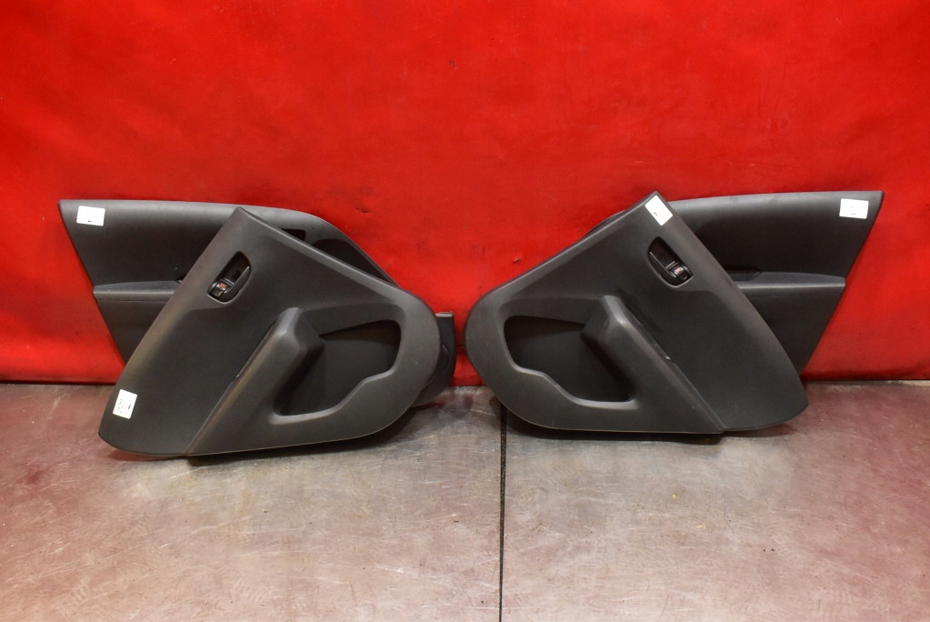 side side KOMPLET EU TOYOTA AYGO 2 II 5D HB 14-20