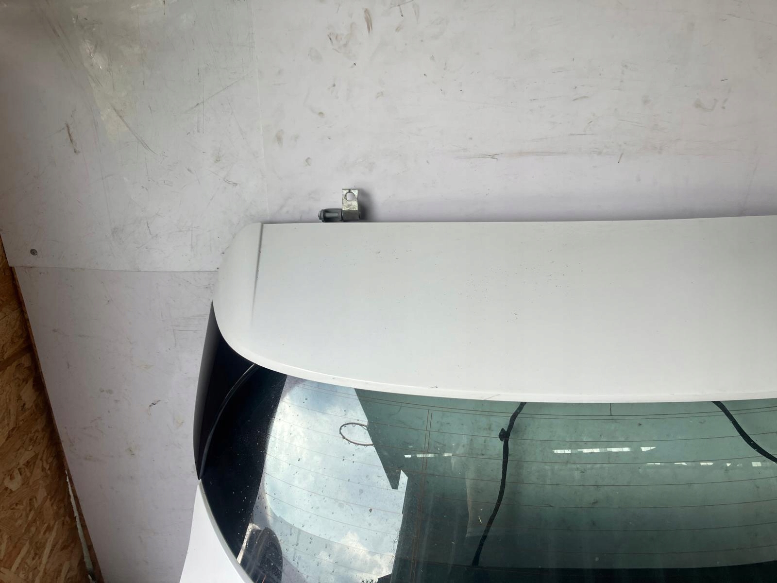 trunk door boot RENAULT MEGANE IV HB DV369