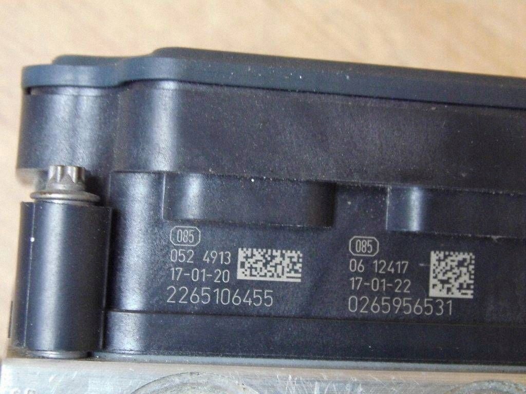 Nissan Qashqai II J11 Pompa ABS 47660 4EA1D