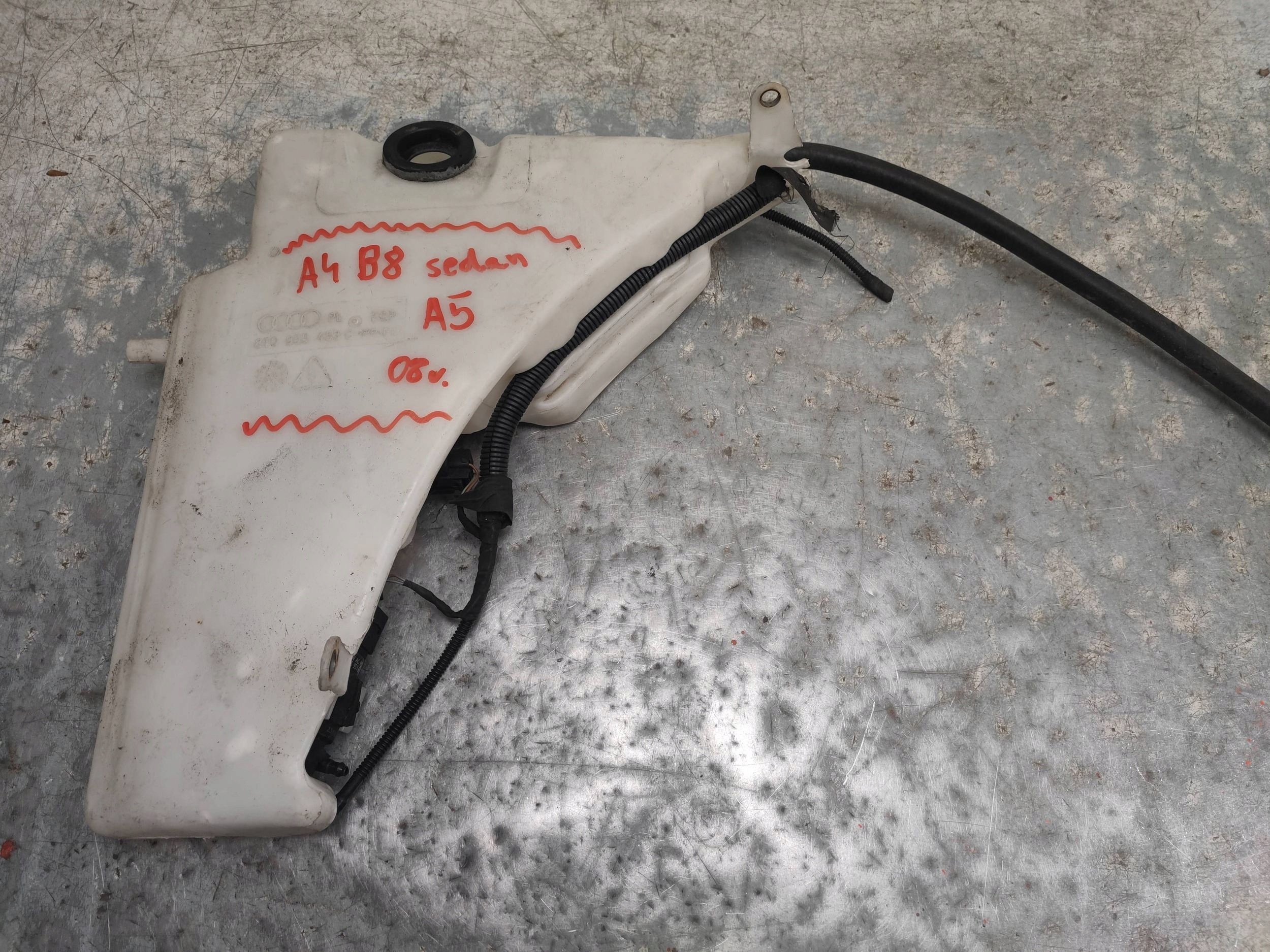 washer fluid tank AUDI A4 B8 sedan A5 8T0955453C