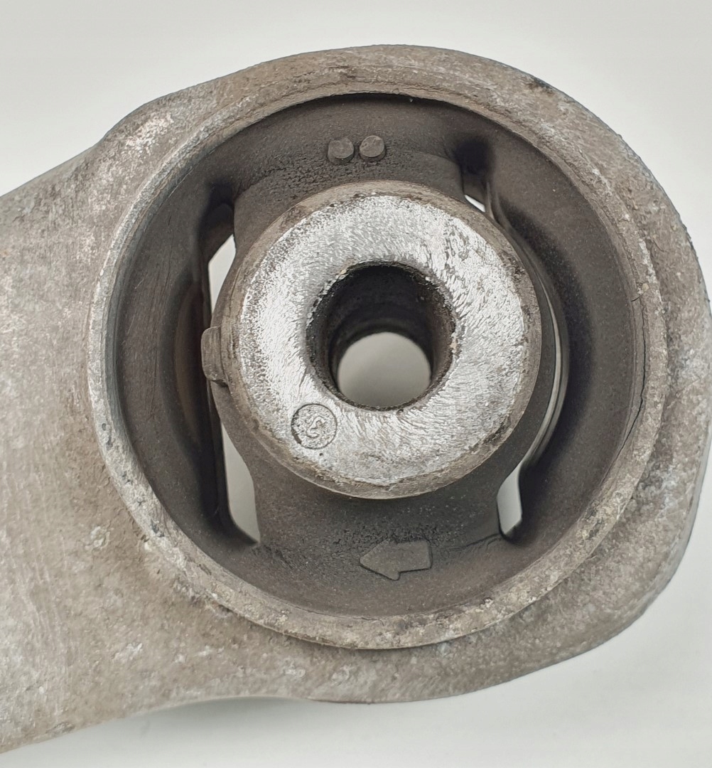 arm right front BMW 5 F10