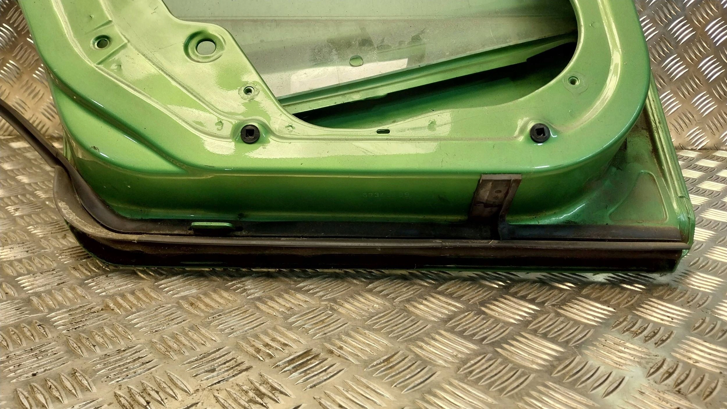 Portière Arrière Gauche VW GOLF IV HATCHBACK 97