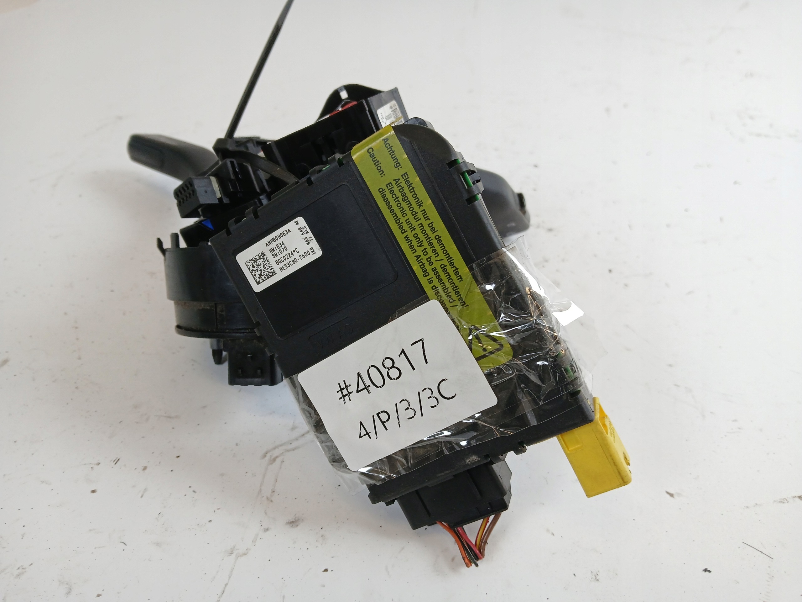 SKODA OCTAVIA II GOLF V commande levier commodo sous volant 1K0953549AE 1K0959653C