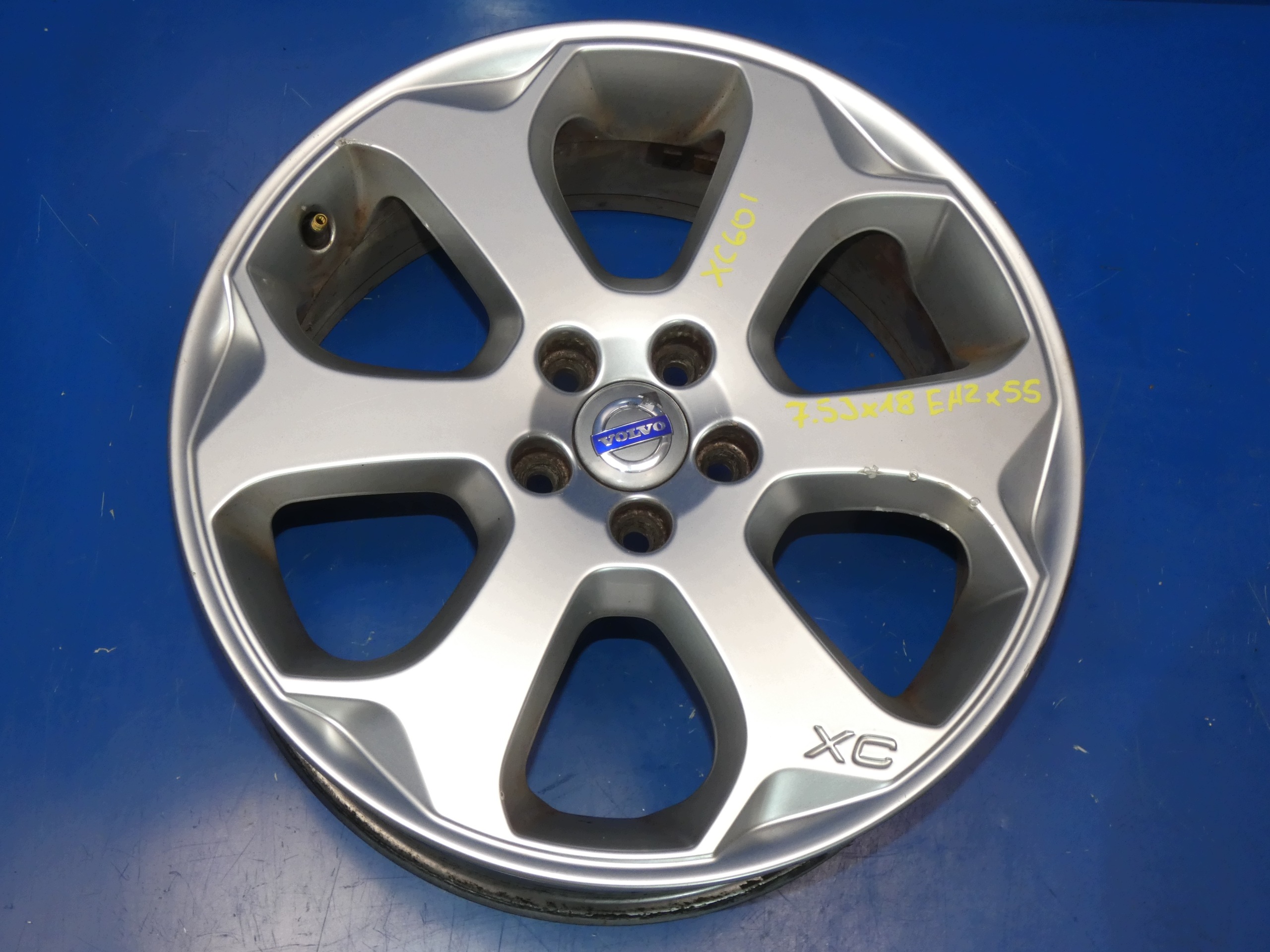 VOLVO XC60 II 17- discs ALUMNIOWE 18" R18 KOMPLET