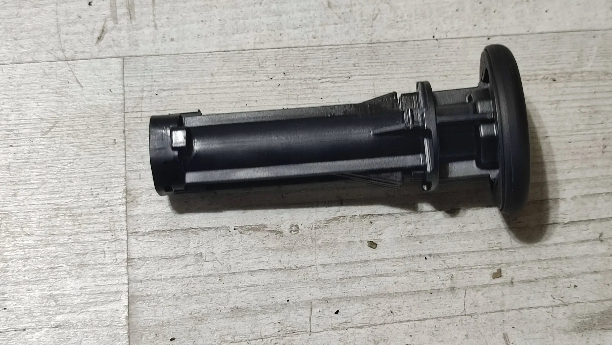 Mercedes-Benz A-classa W176 17r. 1.5cdi Support plaque Couvre zaglowka