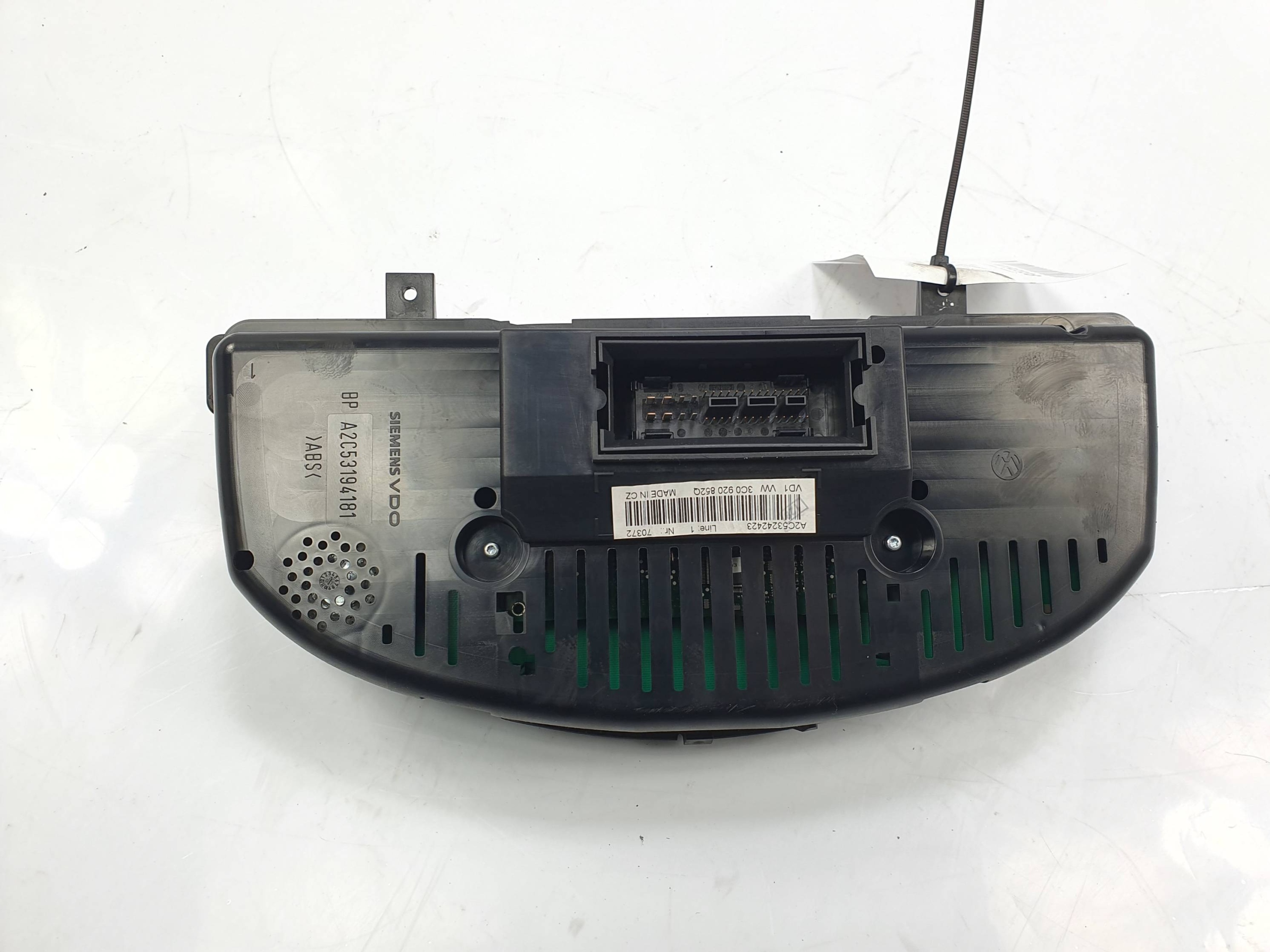 dials clock 3C0920852Q VOLKSWAGEN PASSAT B6